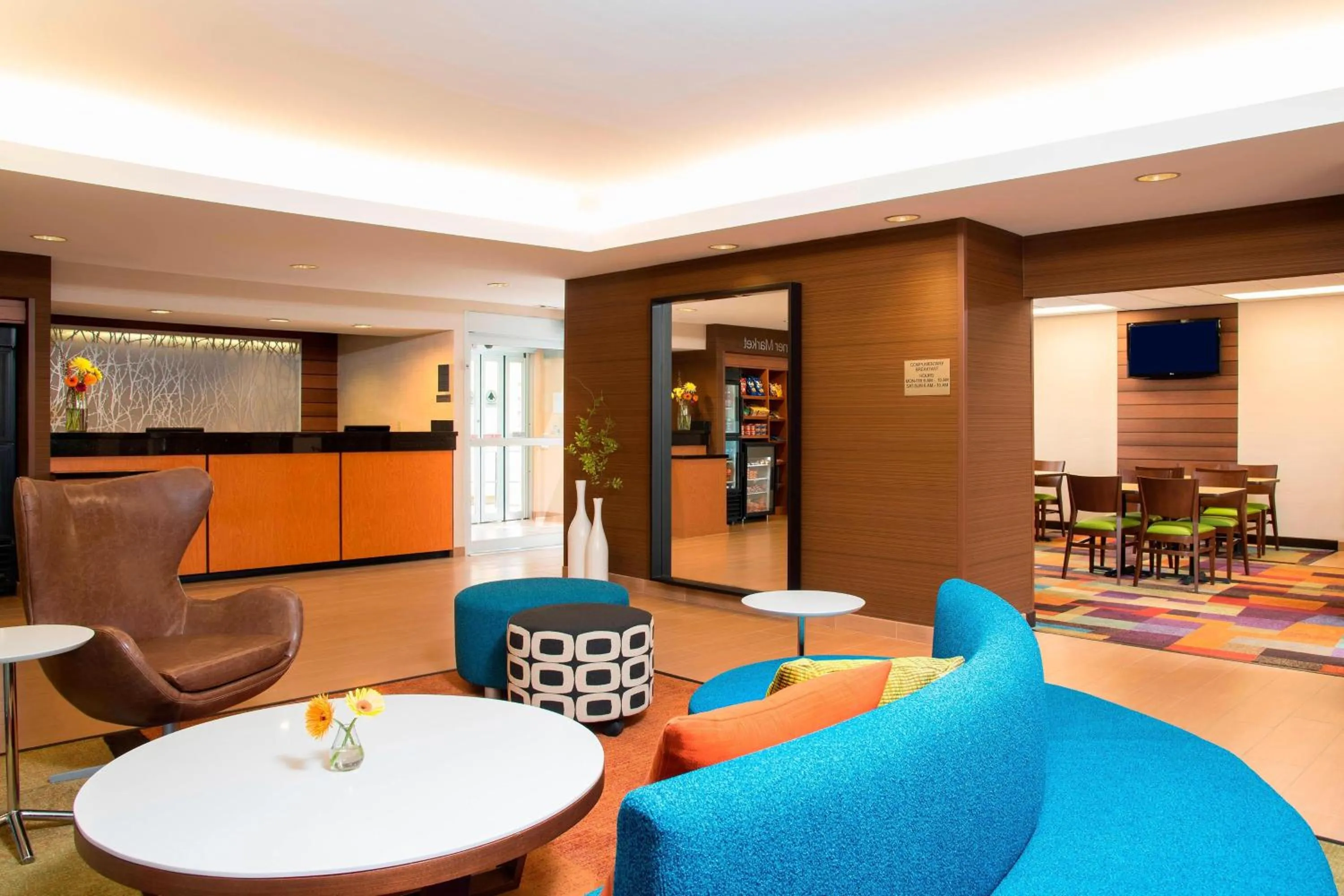 Lobby or reception in Fairfield Inn & Suites by Marriott Bloomington