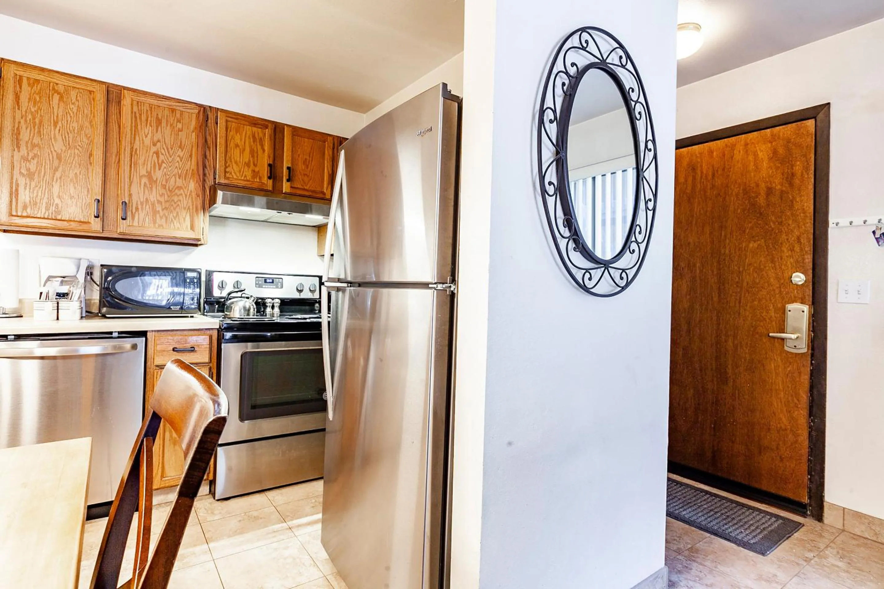 Kitchen or kitchenette in Red Pine Condominiums by All Seasons Resort Lodging