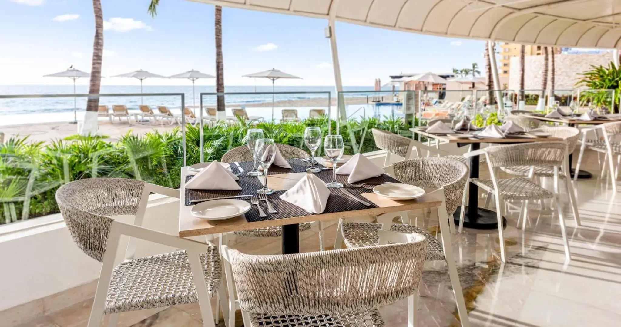 Restaurant/places to eat in Park Royal Beach Mazatlán Restaurant/places to eat in Park Royal Beach Mazatlán