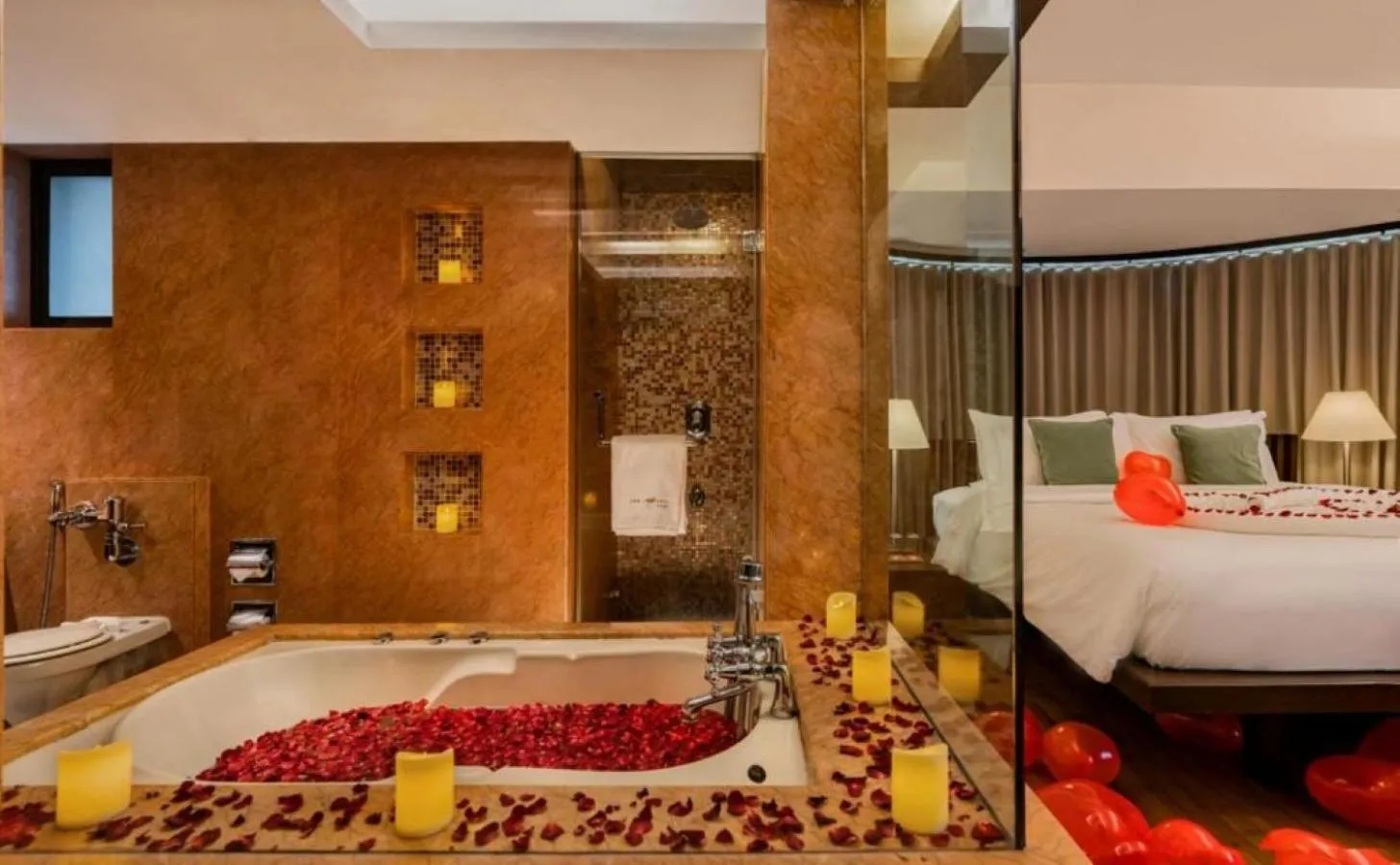 Bath, Bed in The Mirador