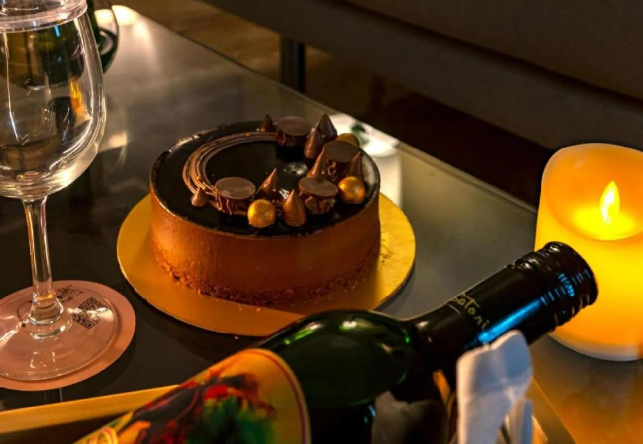 Food and drinks in The Mirador