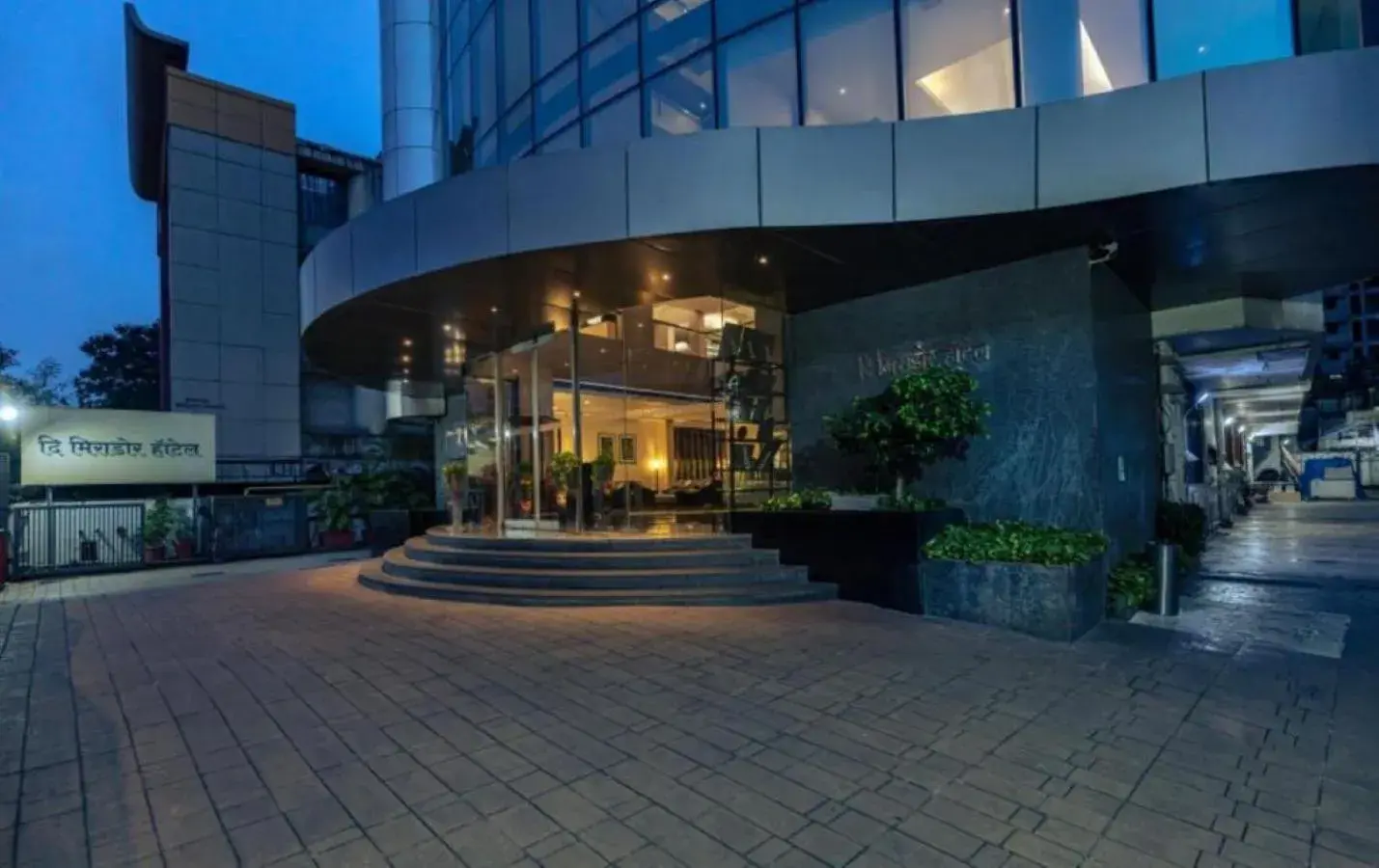 Property building in The Mirador Property building in The Mirador