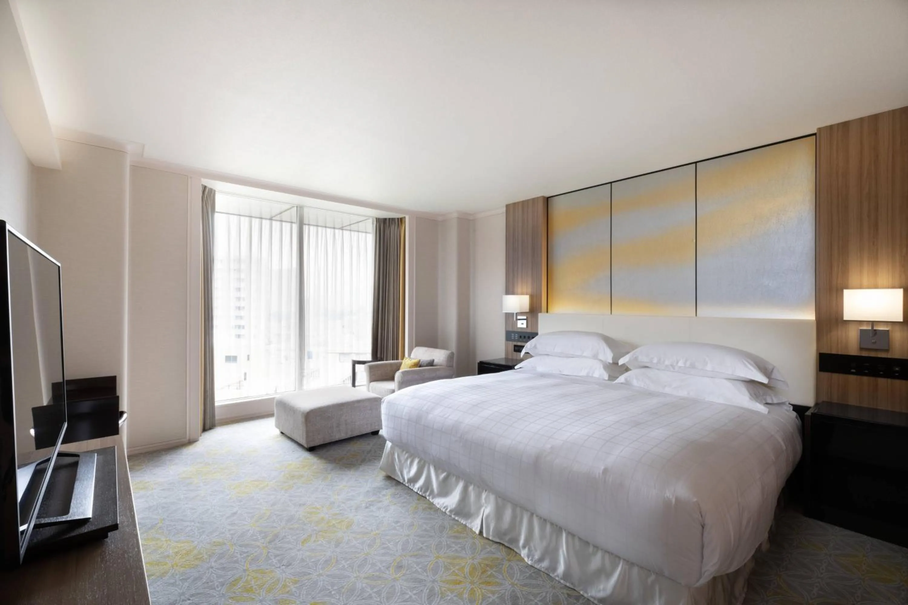 Bedroom, Bed in Sheraton Miyako Hotel Tokyo