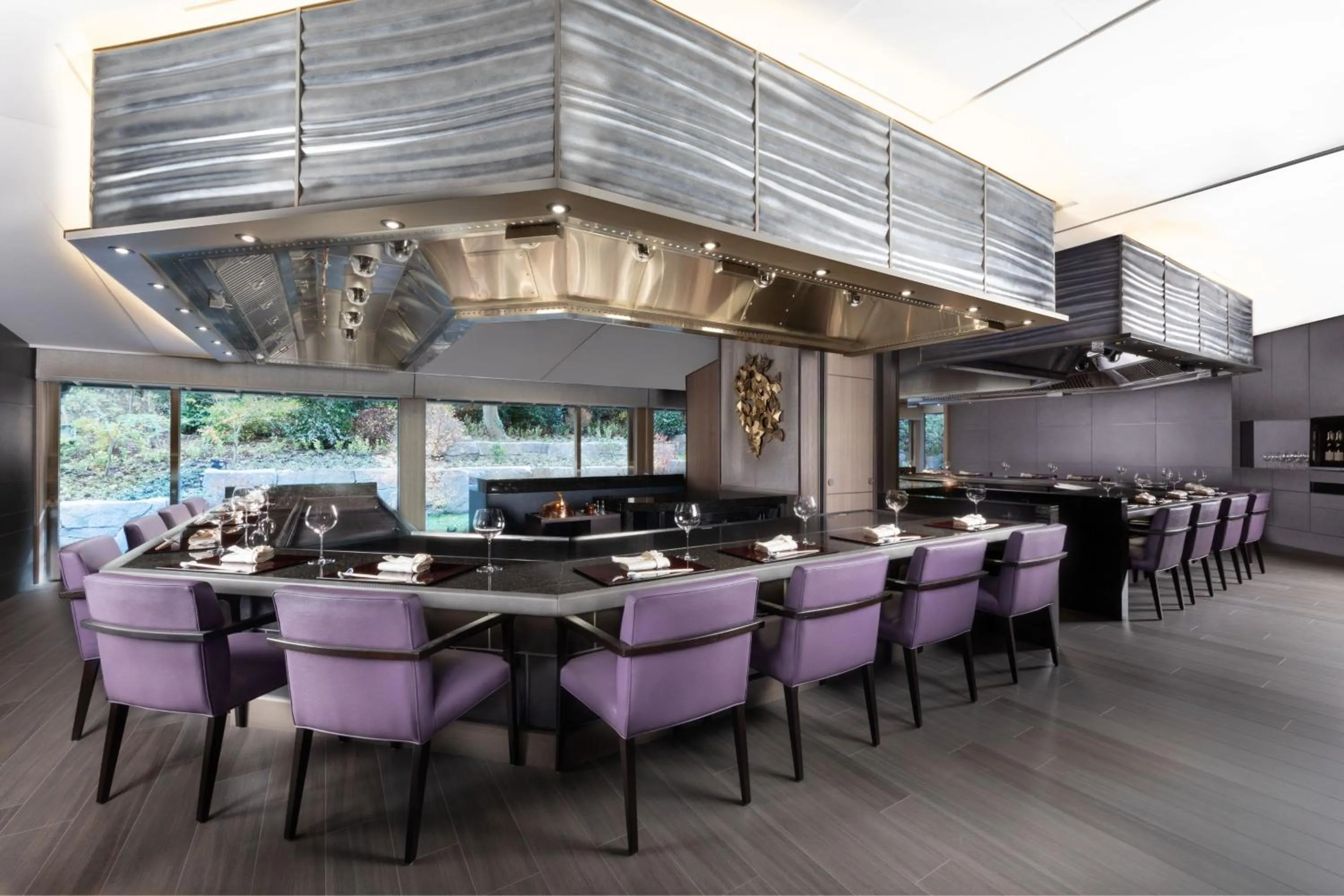 Restaurant/places to eat in Sheraton Miyako Hotel Tokyo