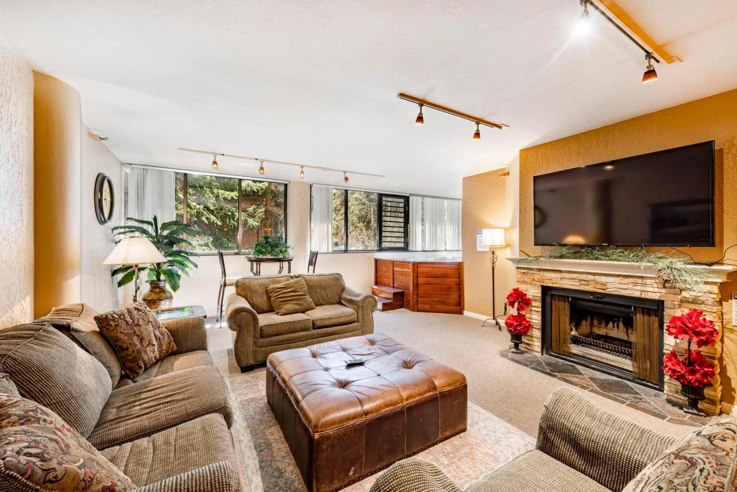 Hot Tub in Silver King by All Seasons Resort Lodging