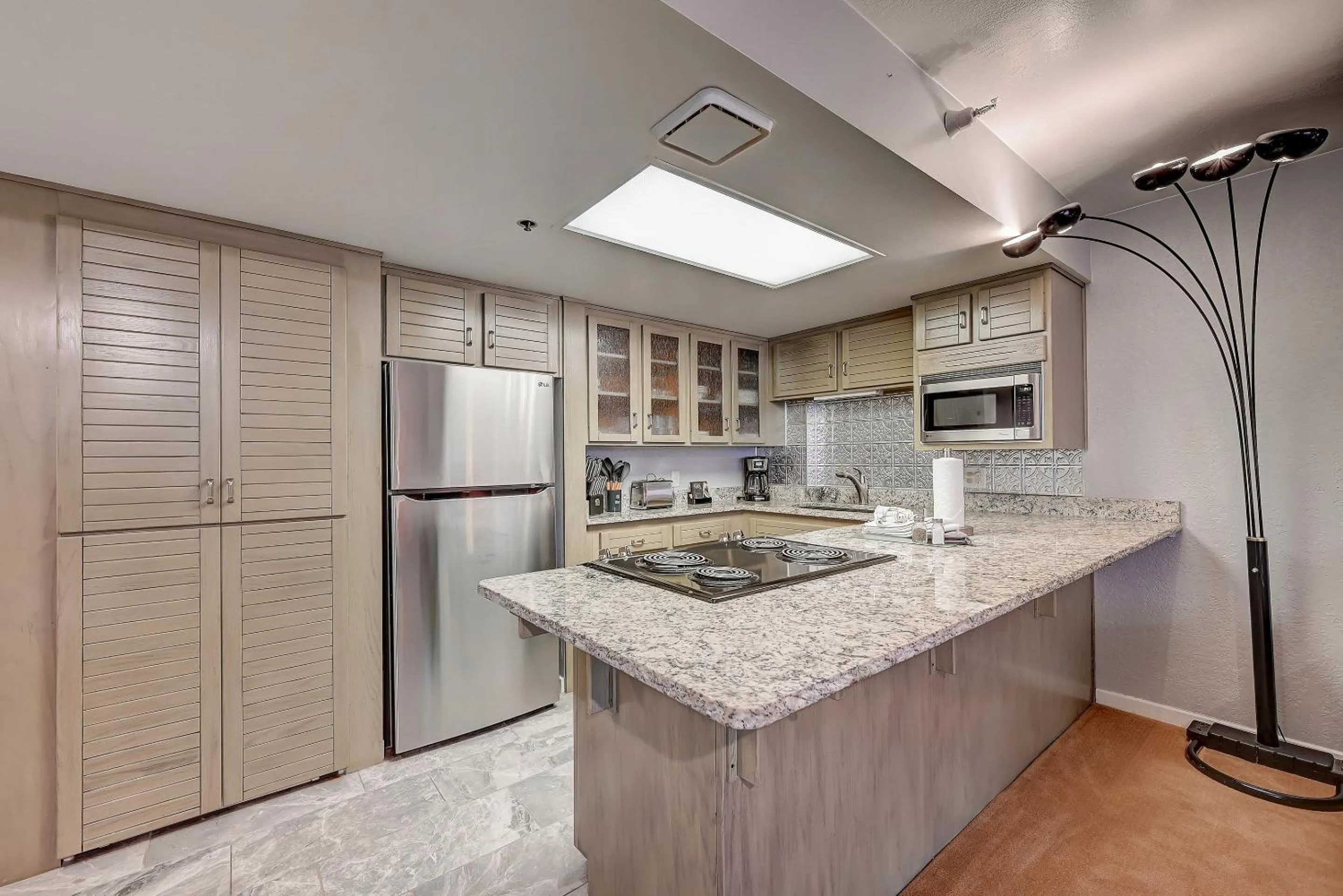 Kitchen or kitchenette in Silver King by All Seasons Resort Lodging