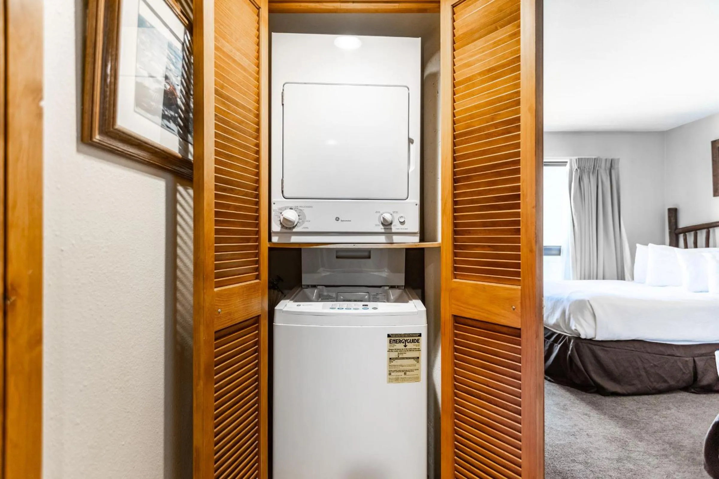 laundry, Bed in Silver King by All Seasons Resort Lodging