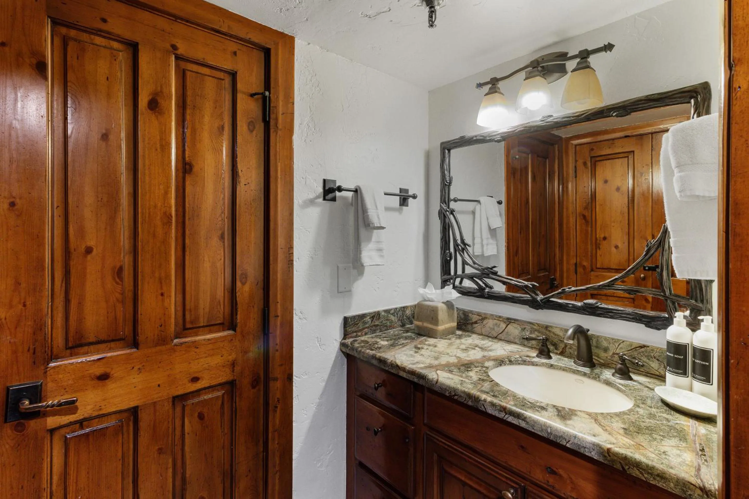Bathroom in Silver King by All Seasons Resort Lodging