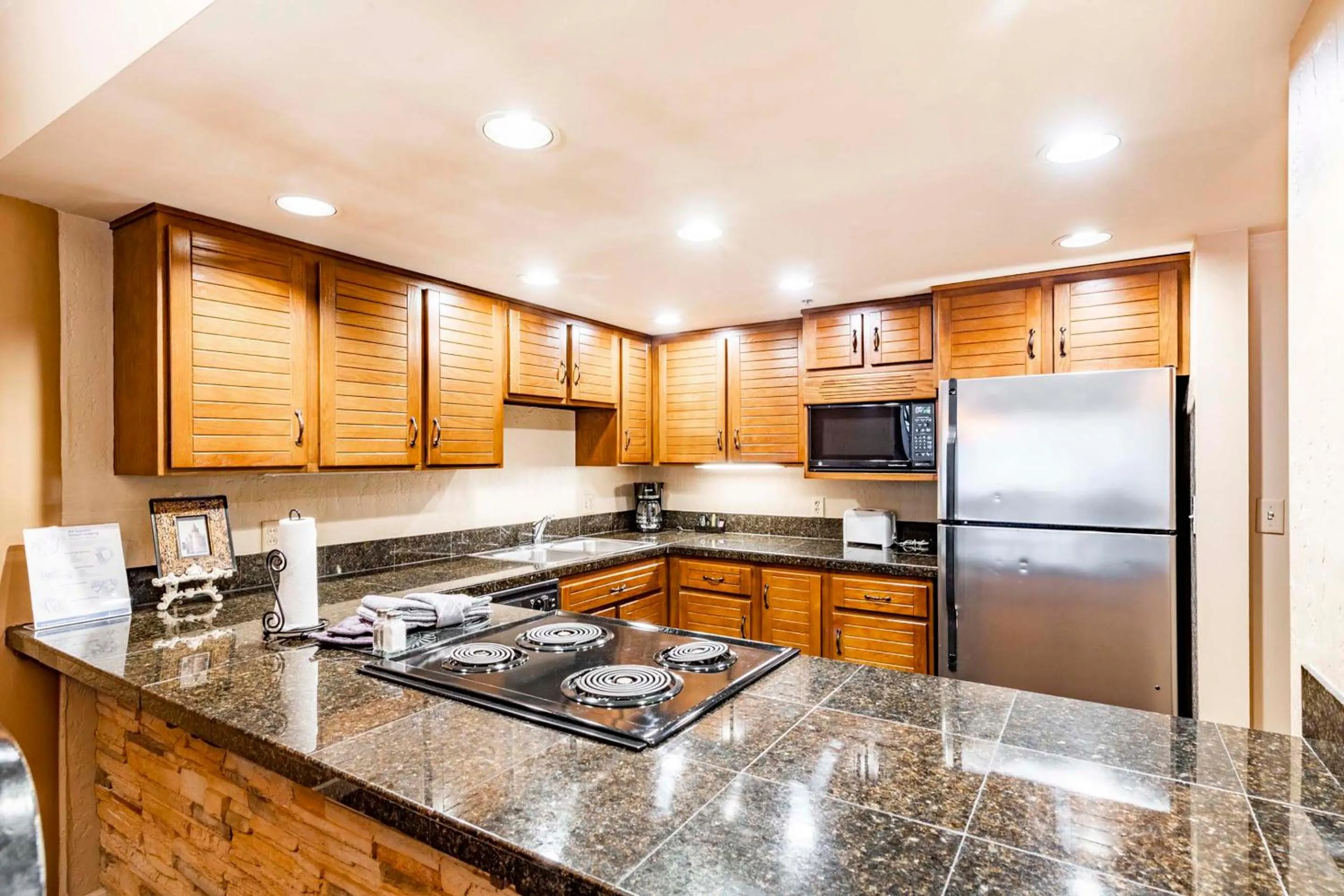 Kitchen or kitchenette in Silver King by All Seasons Resort Lodging