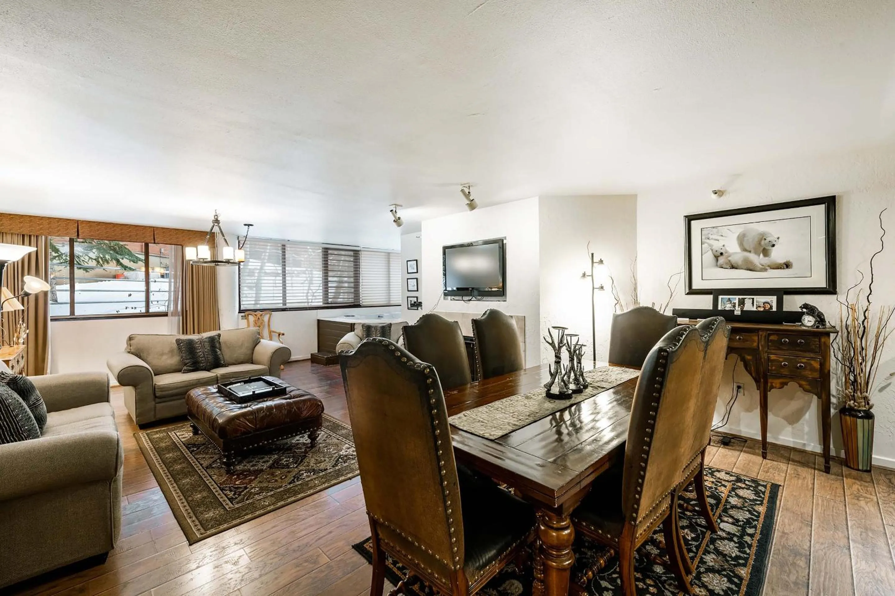 Living room in Silver King by All Seasons Resort Lodging