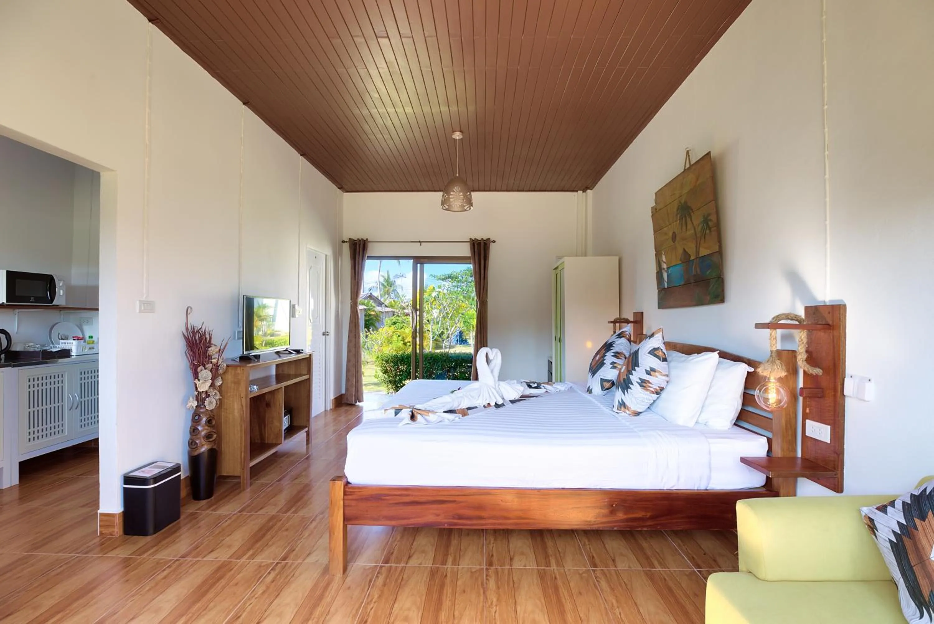 Bed in Maya Resort Samui - Family resort-Sha Plus Extra