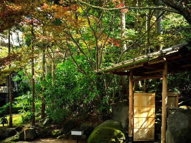 Garden in Nakanobo Zuien (Adult Only)