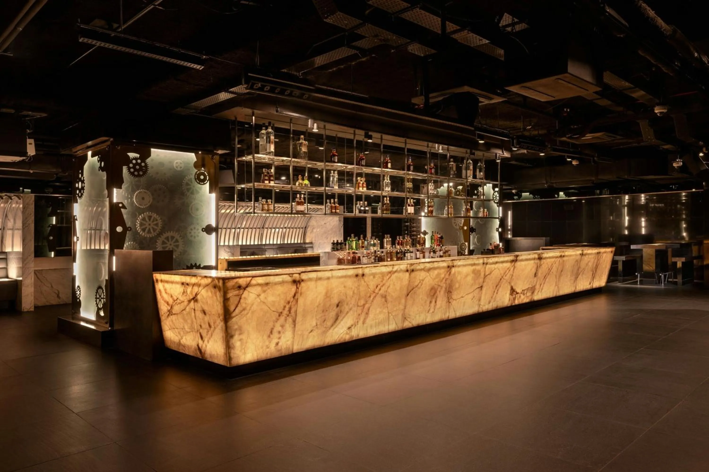 Restaurant/places to eat in JW Marriott Pune