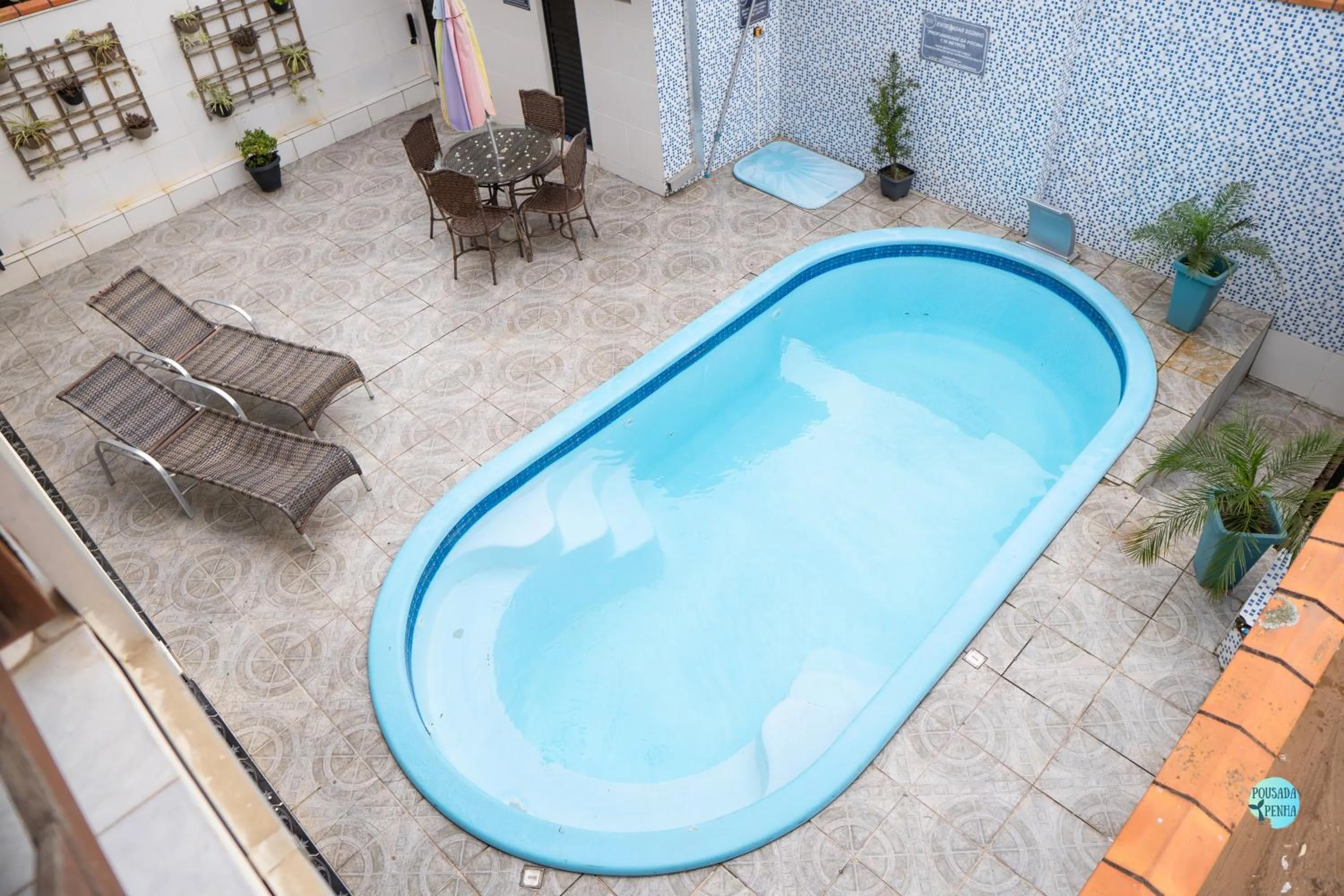 Swimming pool in Pousada Penha 1 Beto Carrero