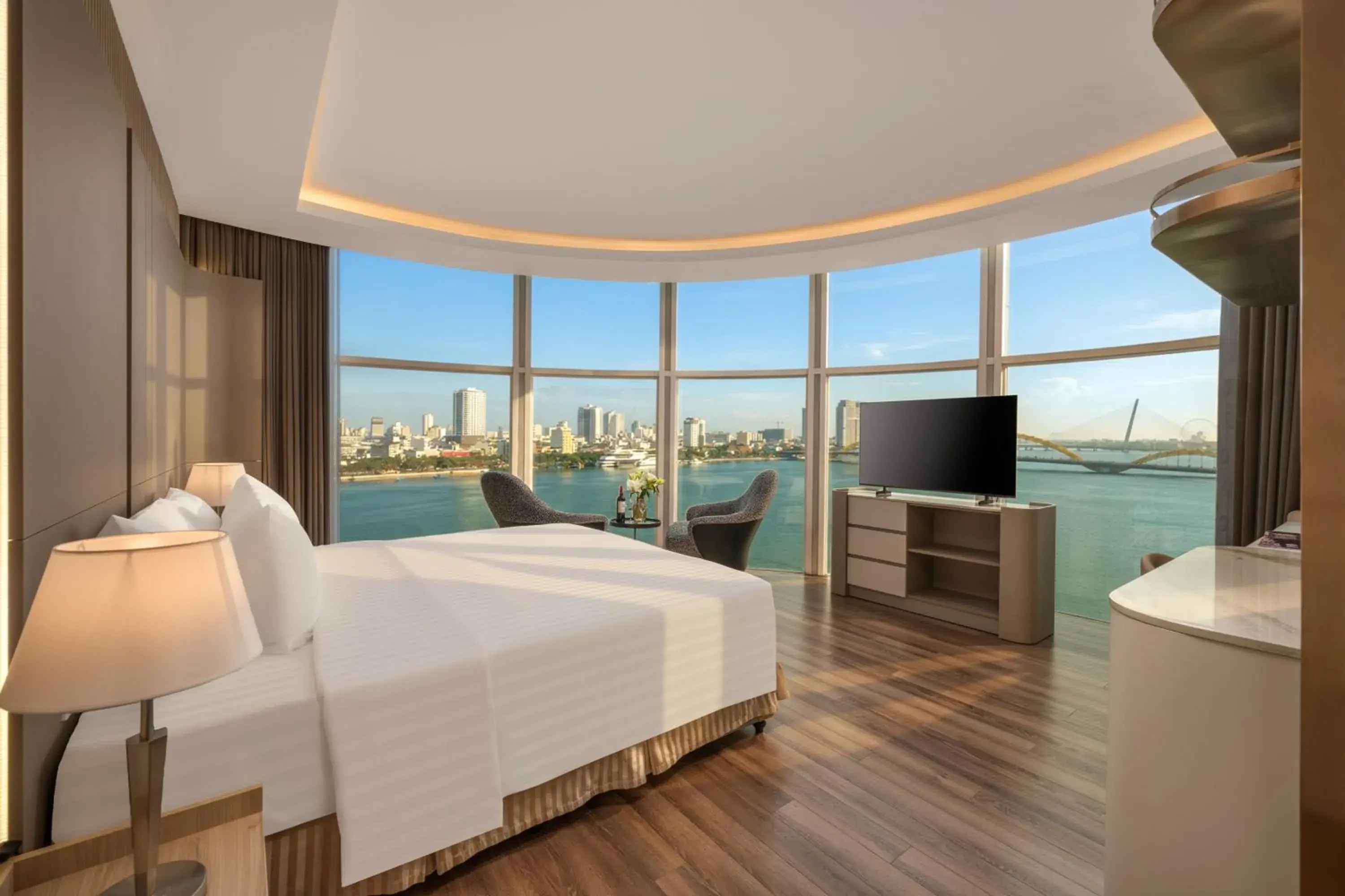 Bed in Sun River Hotel Bed in Sun River Hotel