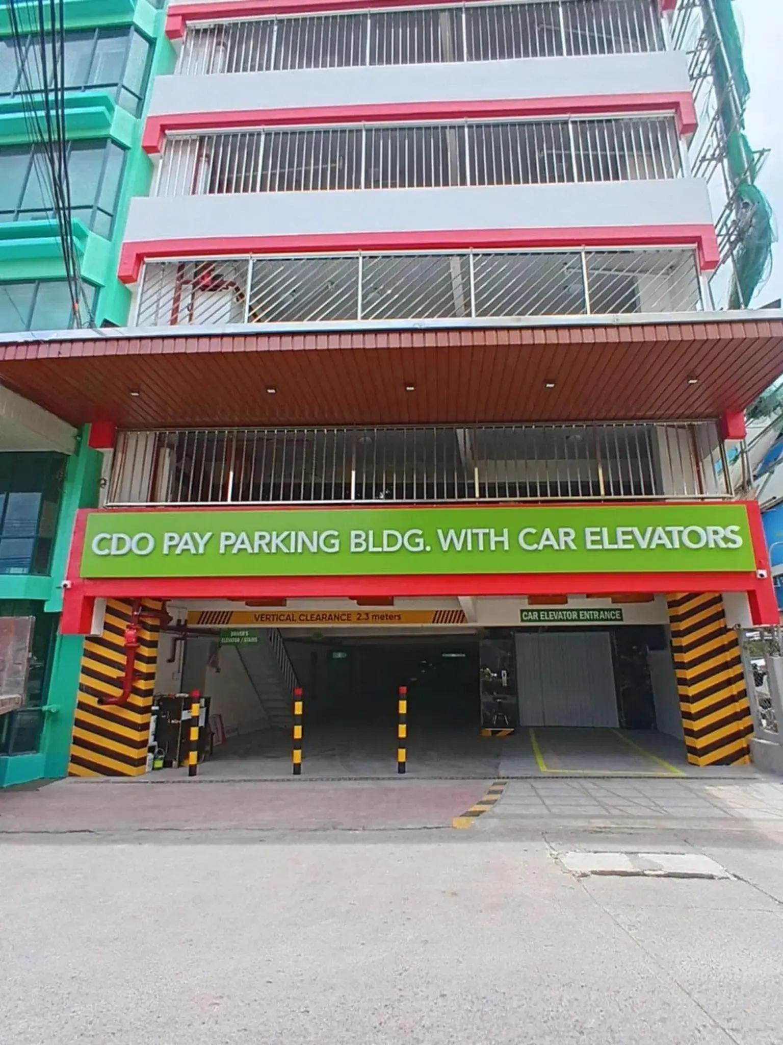 Street view in New Dawn Hotel Plus Street view in New Dawn Hotel Plus