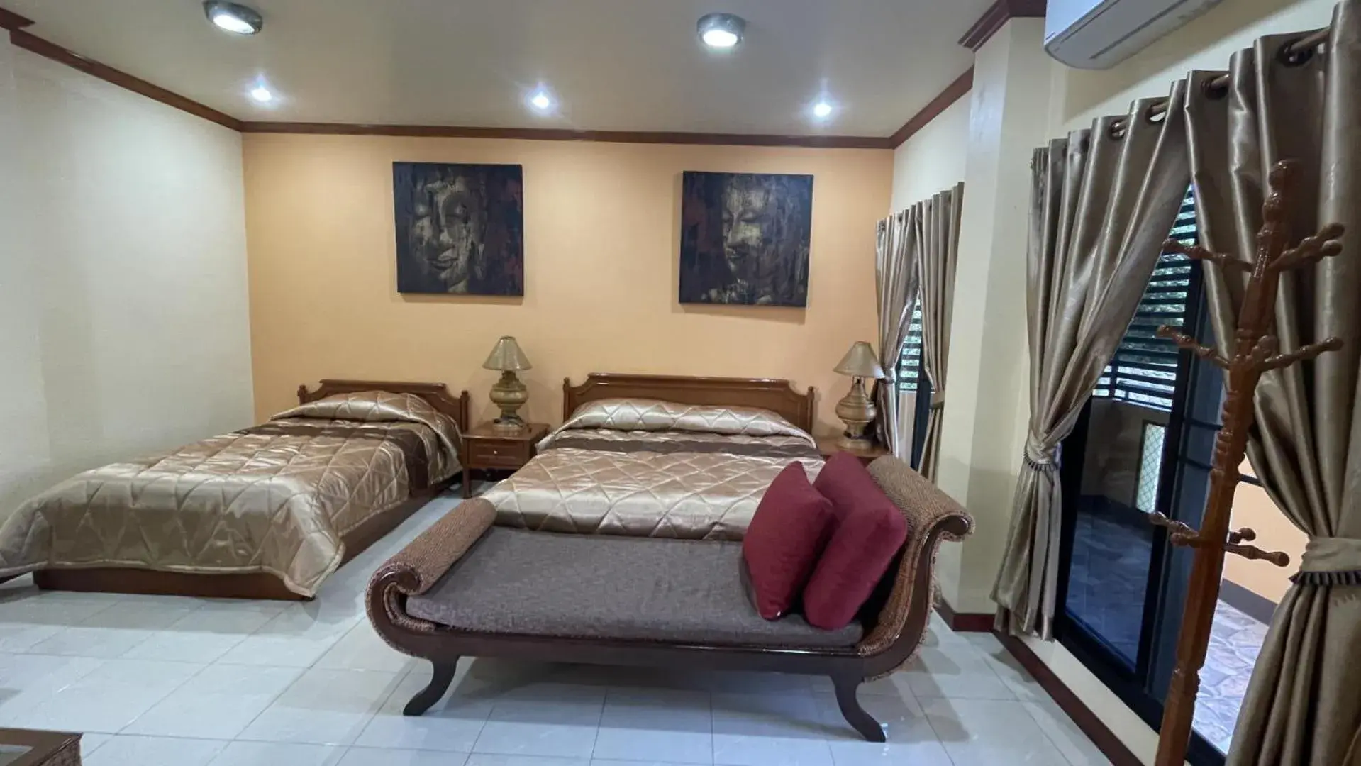 Standard Triple Room in Mini Cost Apartment&Guesthouse Standard Triple Room in Mini Cost Apartment&Guesthouse