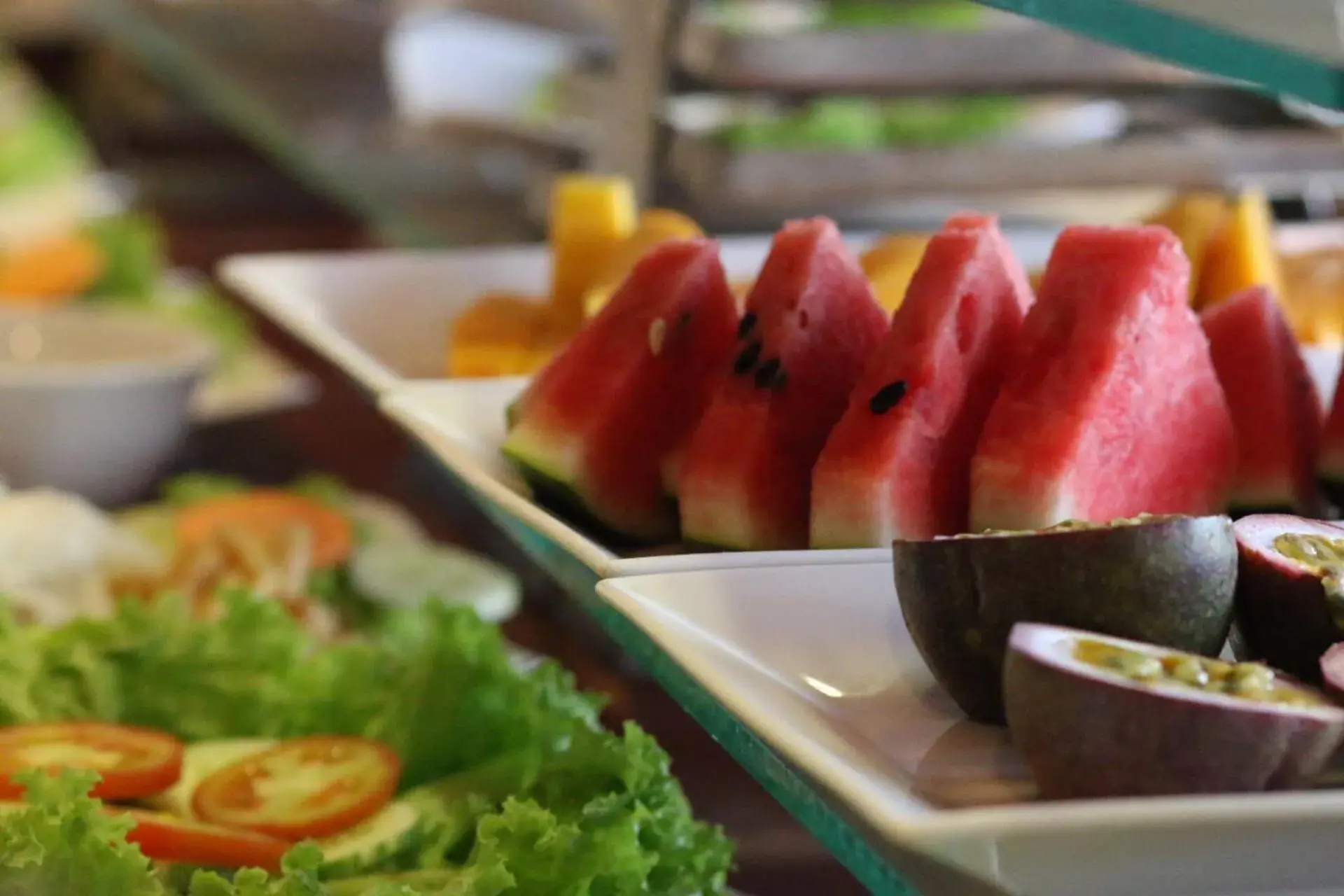 Restaurant/places to eat in Long Life Riverside Hotel Restaurant/places to eat in Long Life Riverside Hotel