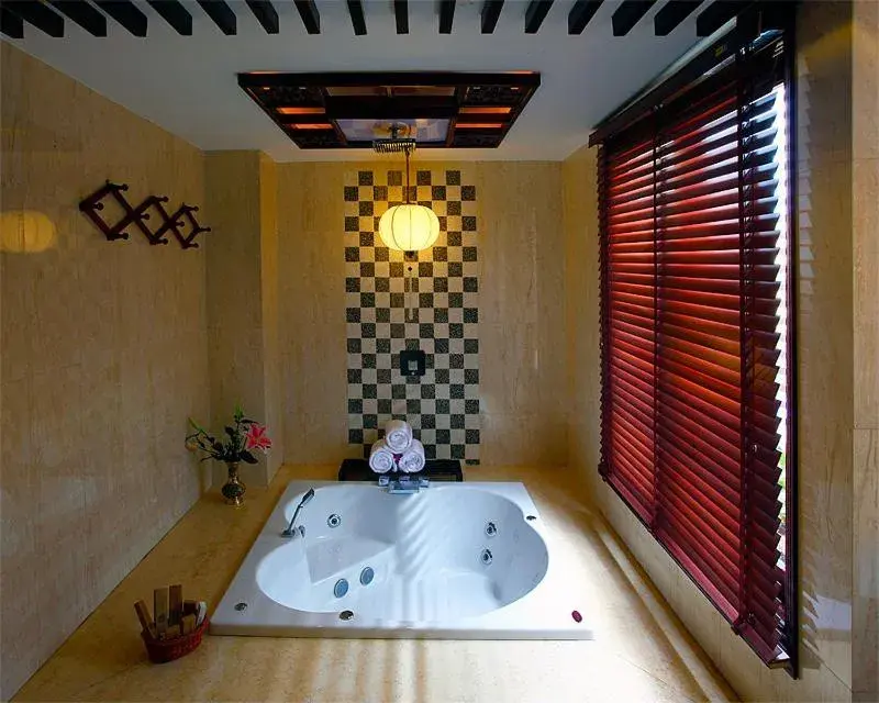 Family Suite in Long Life Riverside Hotel Family Suite in Long Life Riverside Hotel