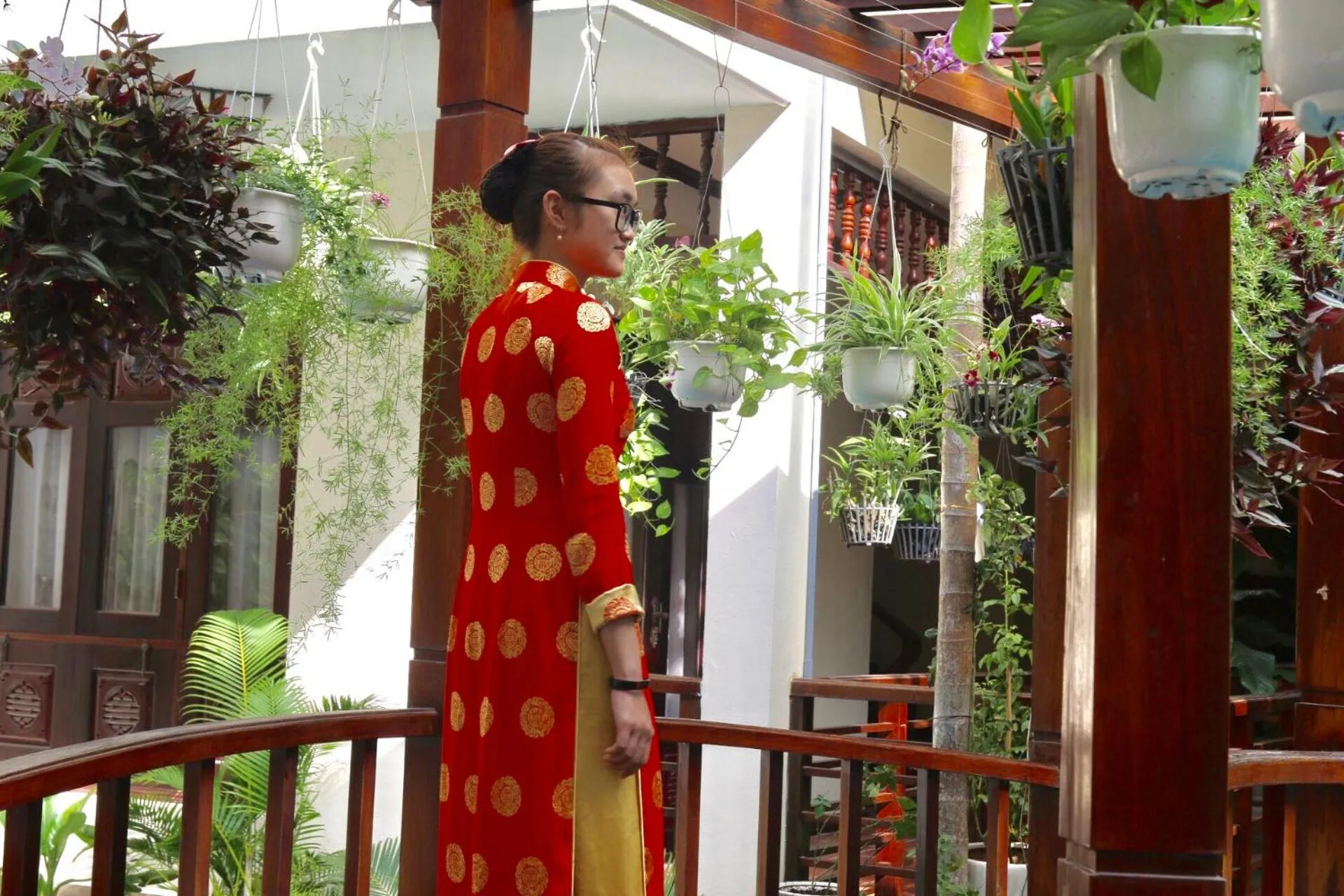 Long Life Riverside Hotel