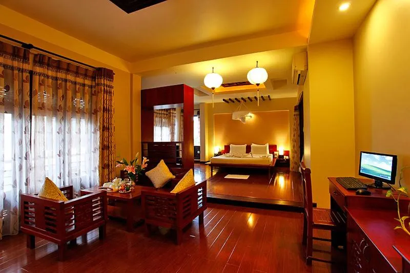 Other, Bed in Long Life Riverside Hotel