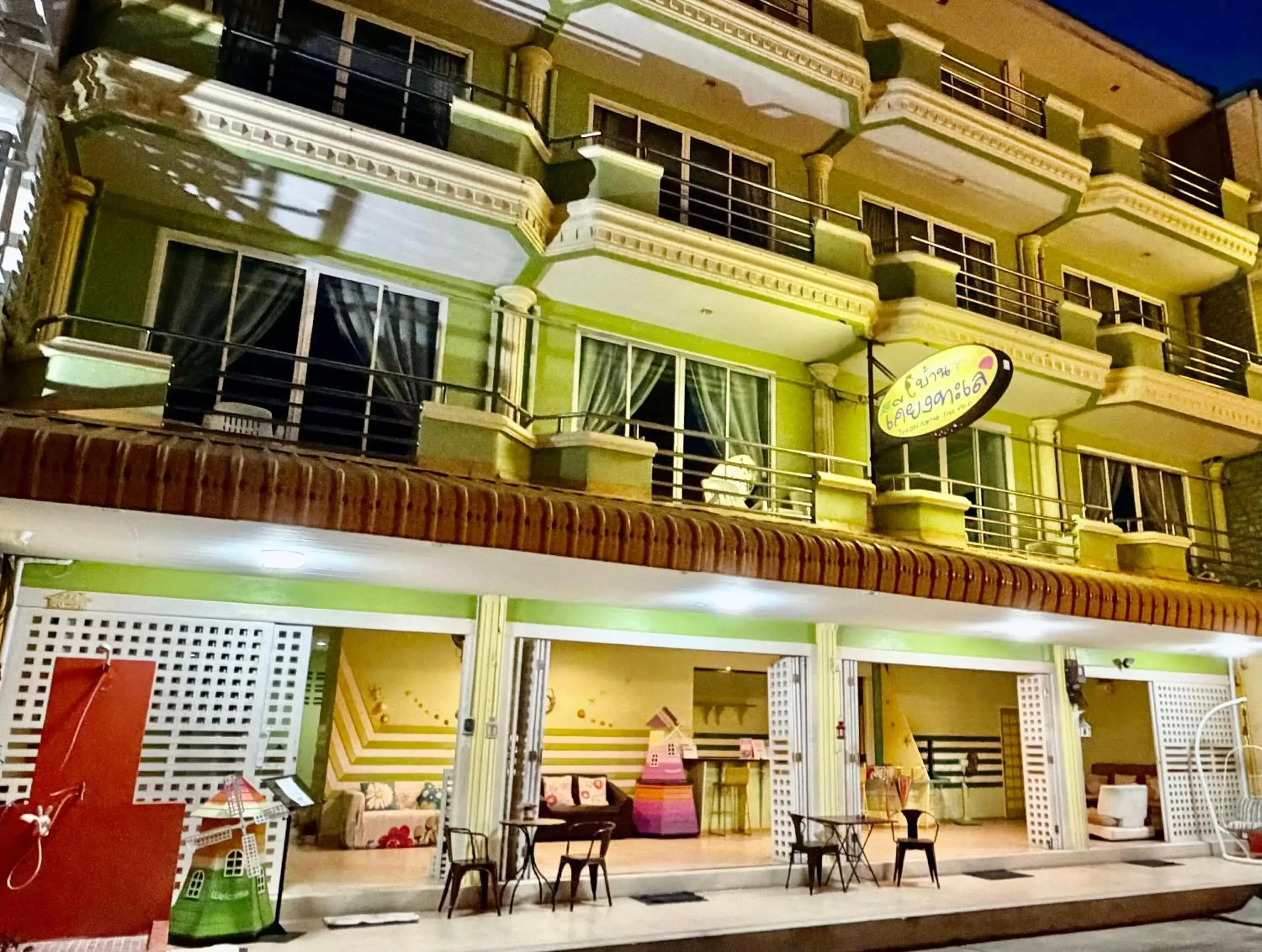 Property building in Baan Keang Talay Cha Am Property building in Baan Keang Talay Cha Am