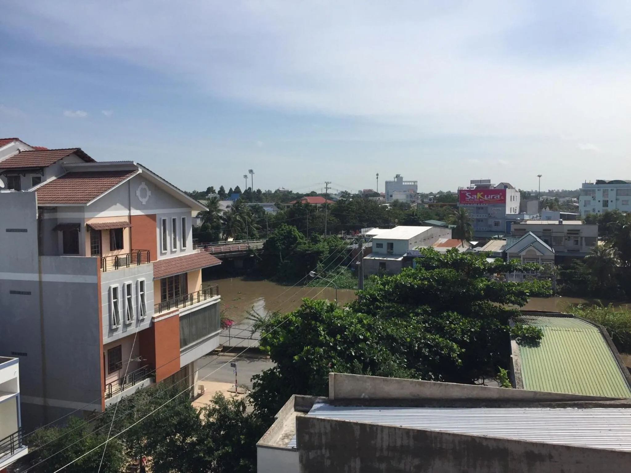 Property building in De Vuong 2