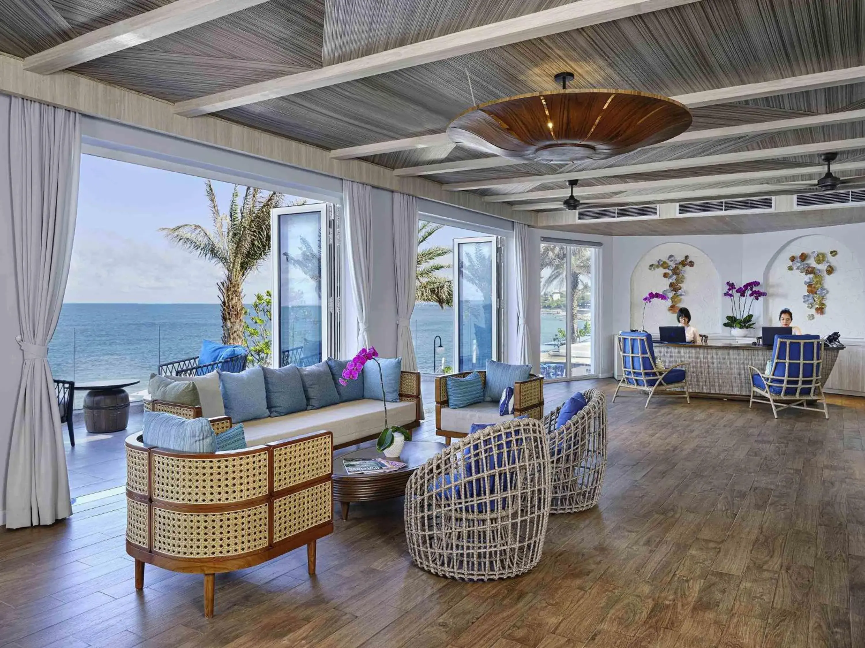 Property building in Mercure Vung Tau Resort Property building in Mercure Vung Tau Resort