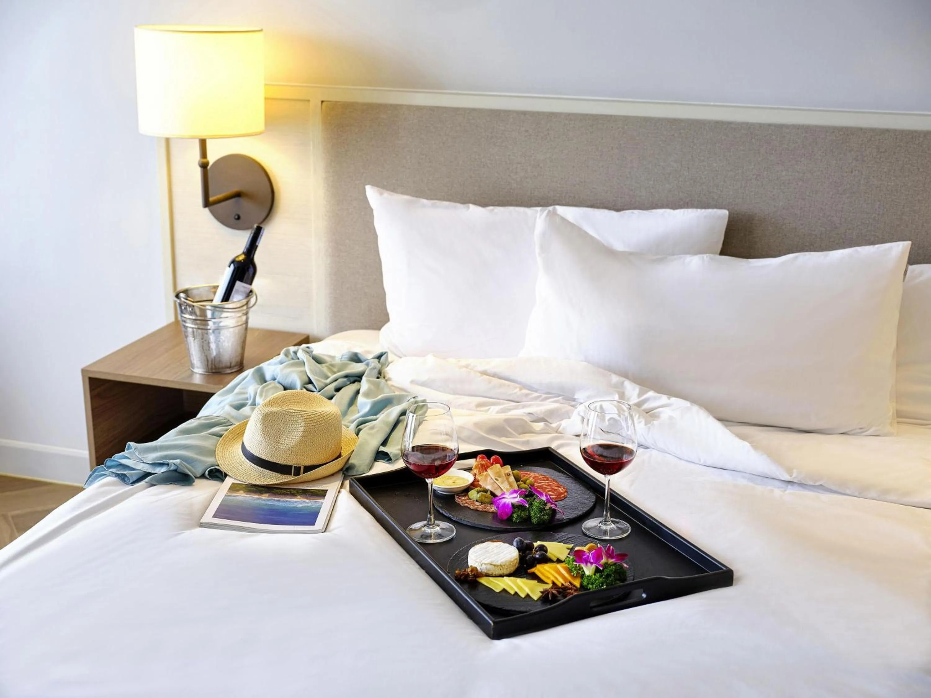 Bedroom, Bed in Mercure Vung Tau Resort