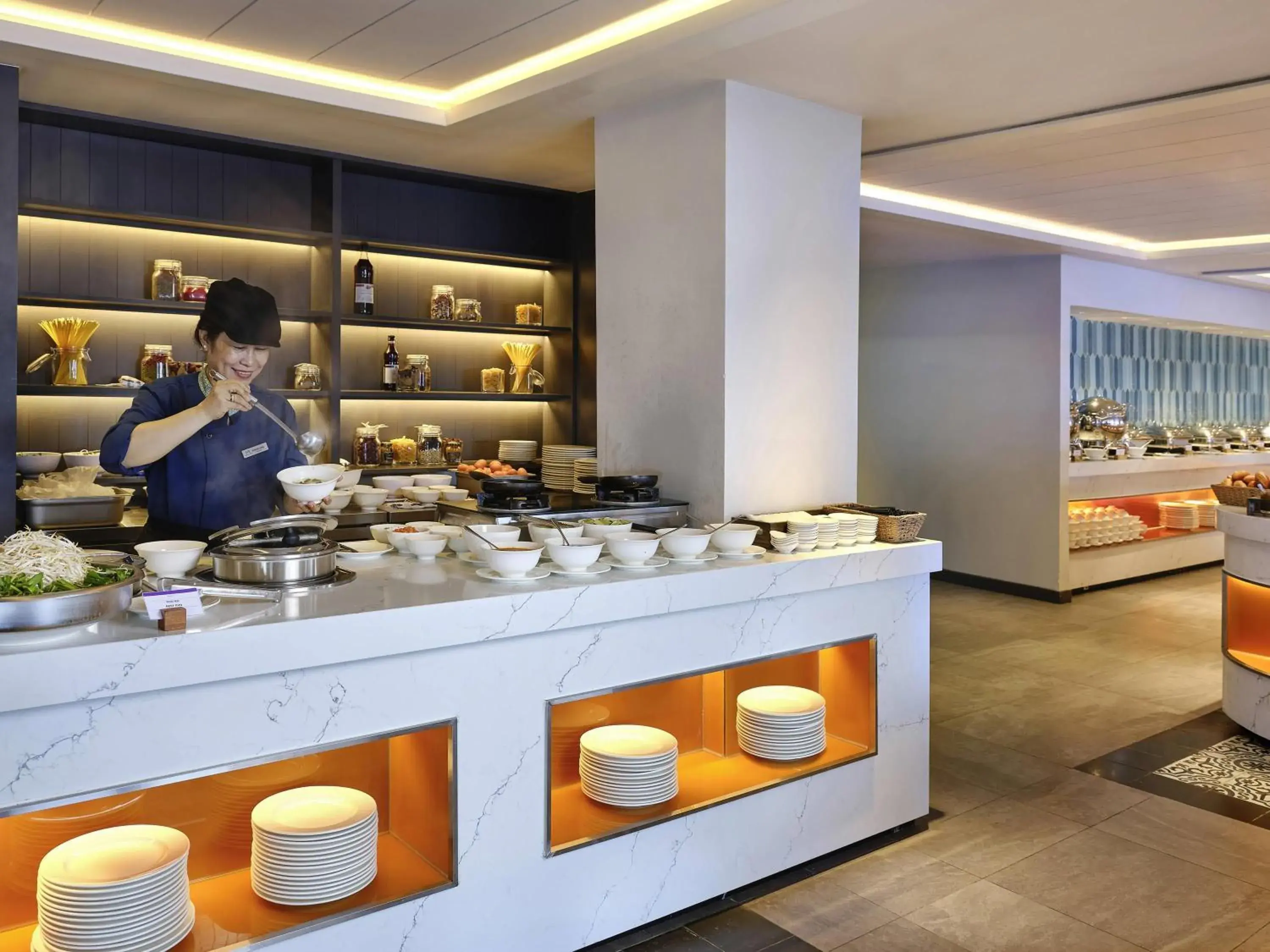 Restaurant/places to eat in Mercure Vung Tau Resort Restaurant/places to eat in Mercure Vung Tau Resort