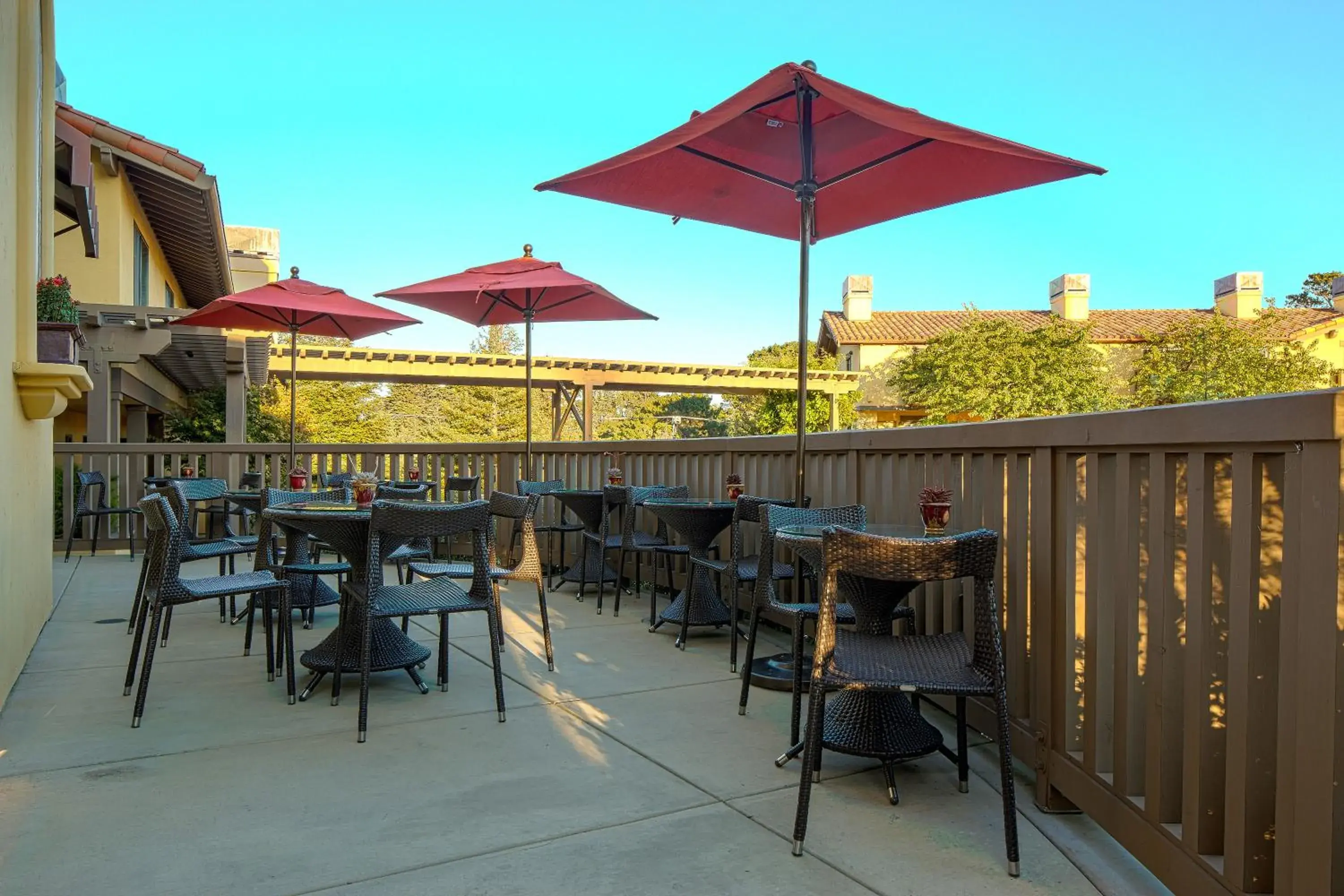 Restaurant/places to eat in Hotel Abrego Restaurant/places to eat in Hotel Abrego