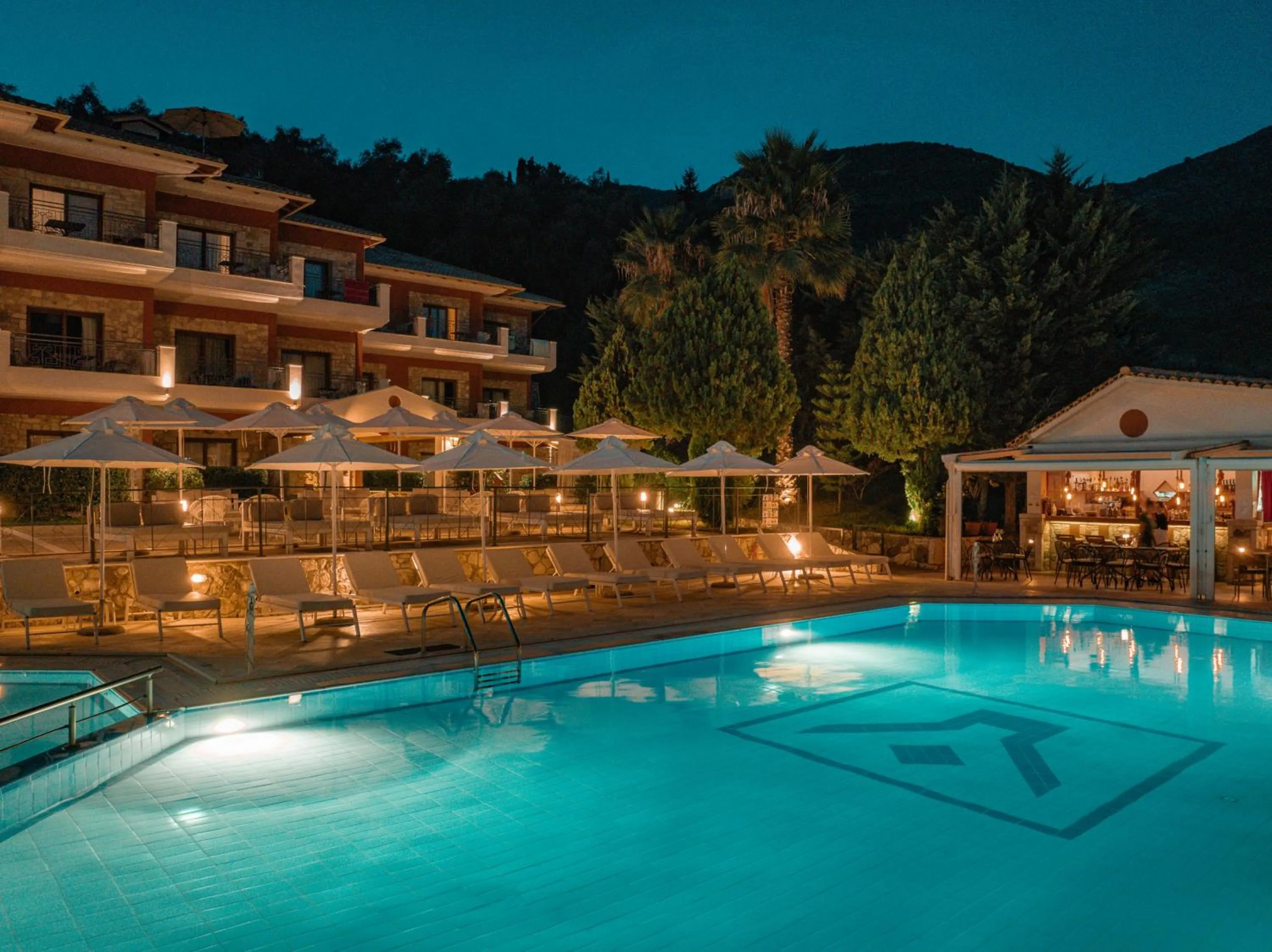 Night in Dracos Hotel