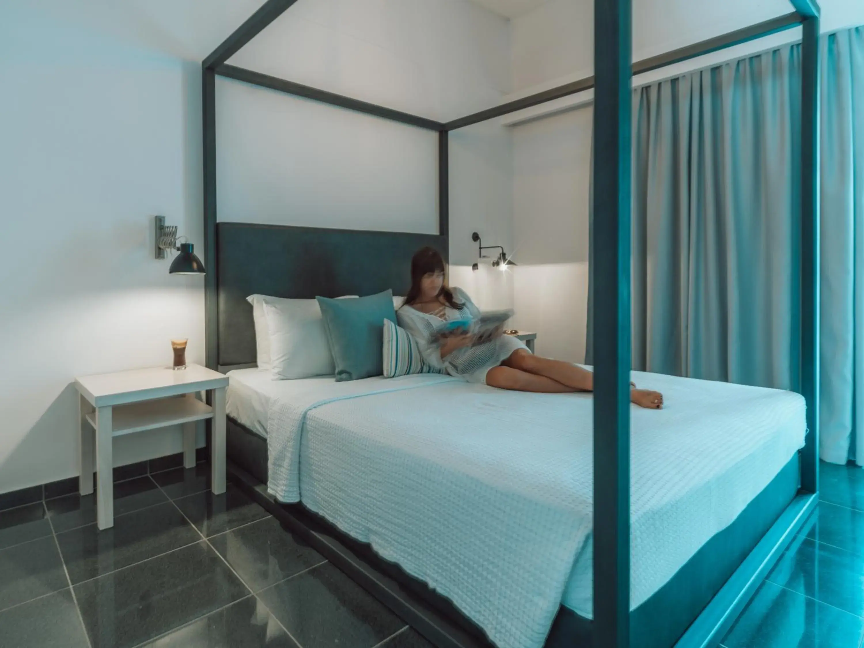 White Double Room in Dracos Hotel White Double Room in Dracos Hotel