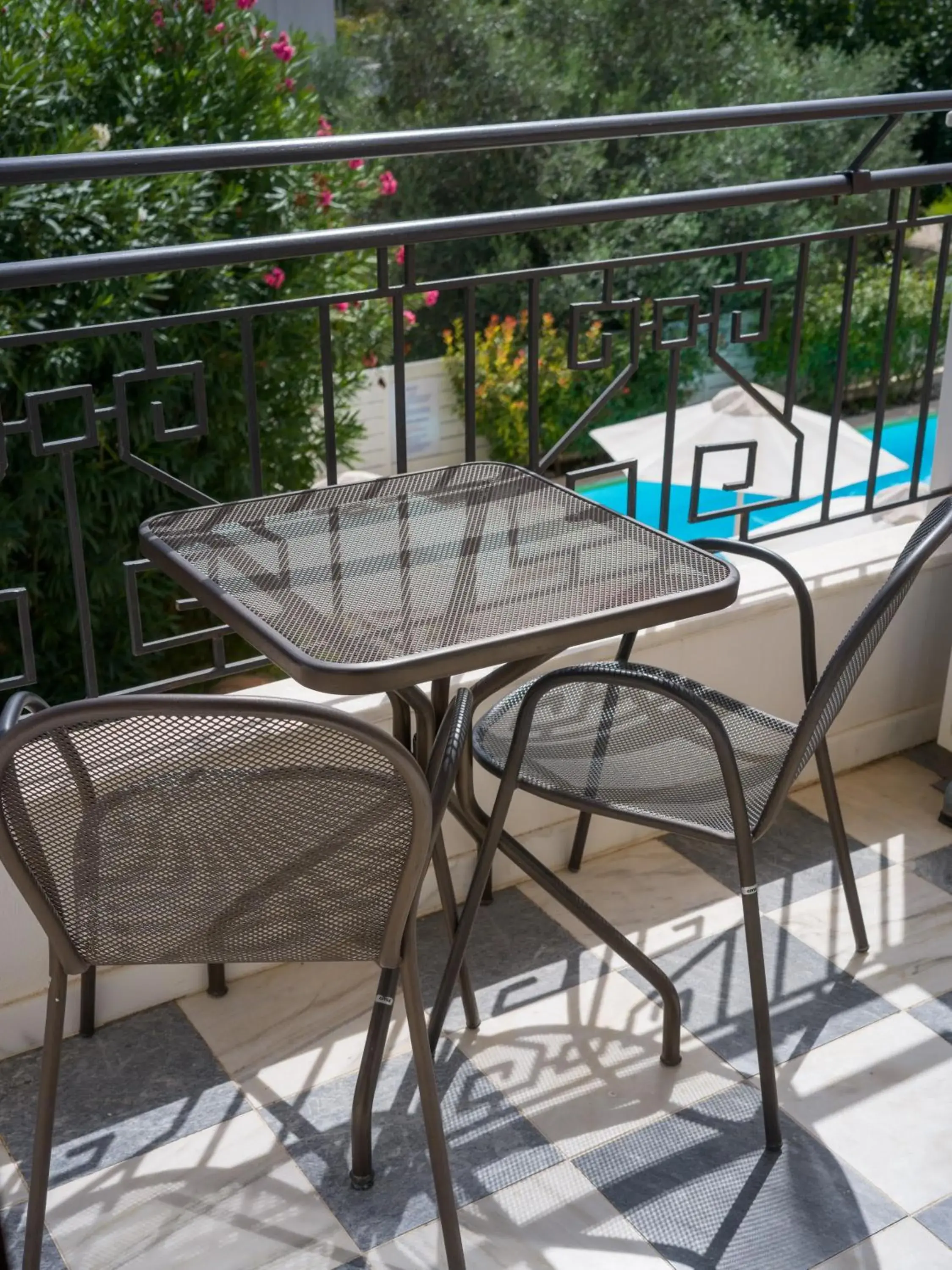 White Double Room in Dracos Hotel White Double Room in Dracos Hotel