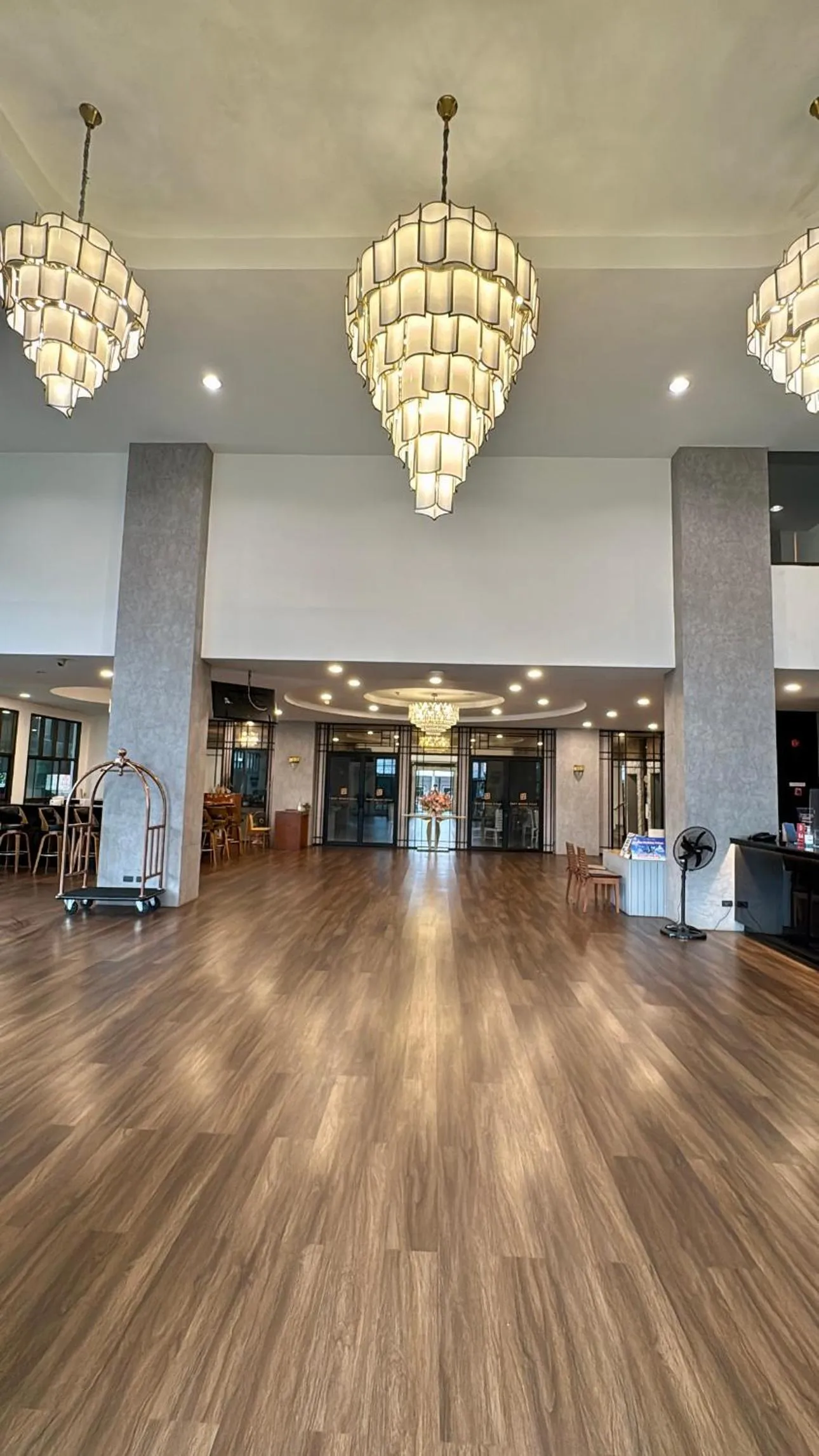 Lobby or reception in Best Beach Villa