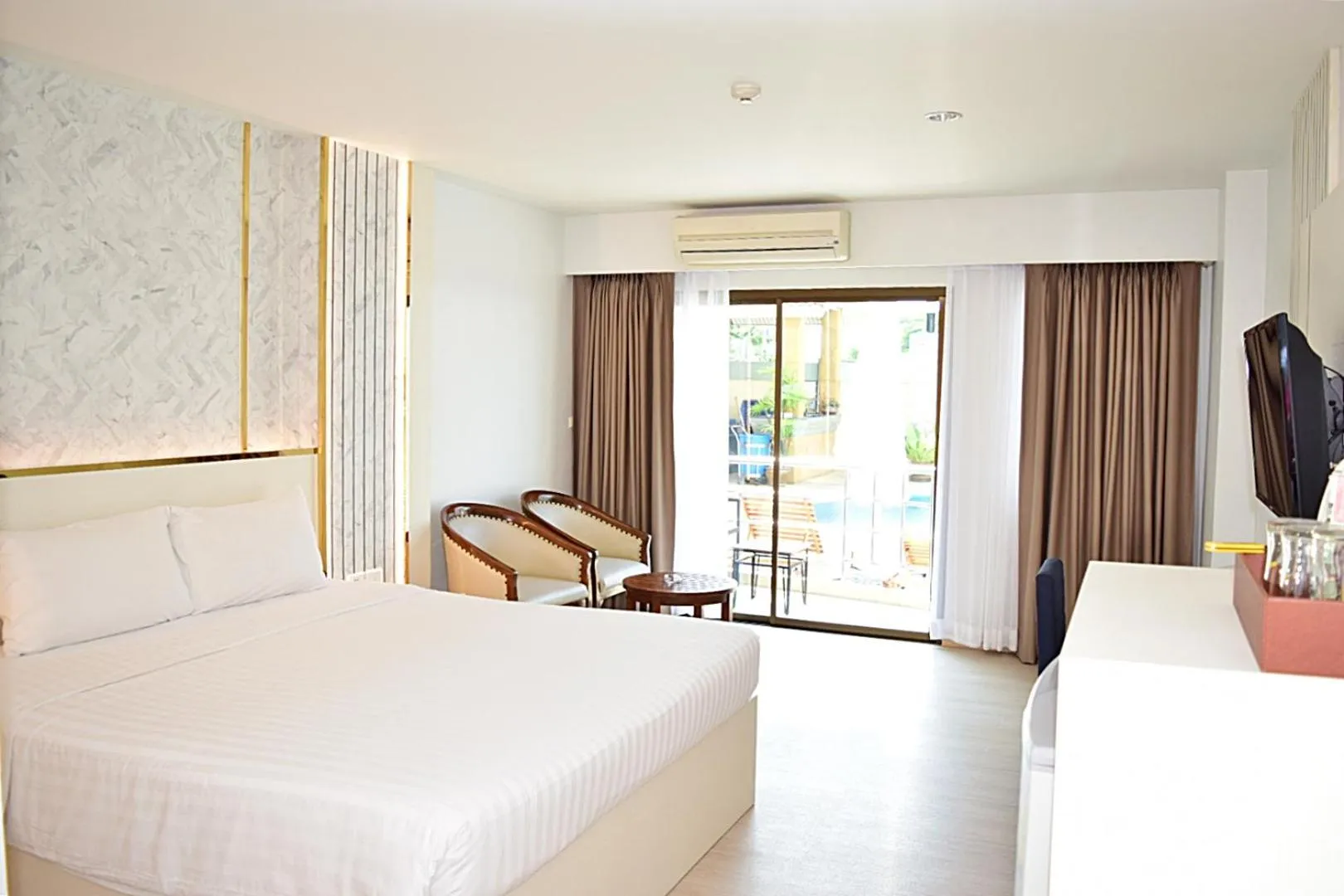 Bathroom, Bed in Best Beach Villa