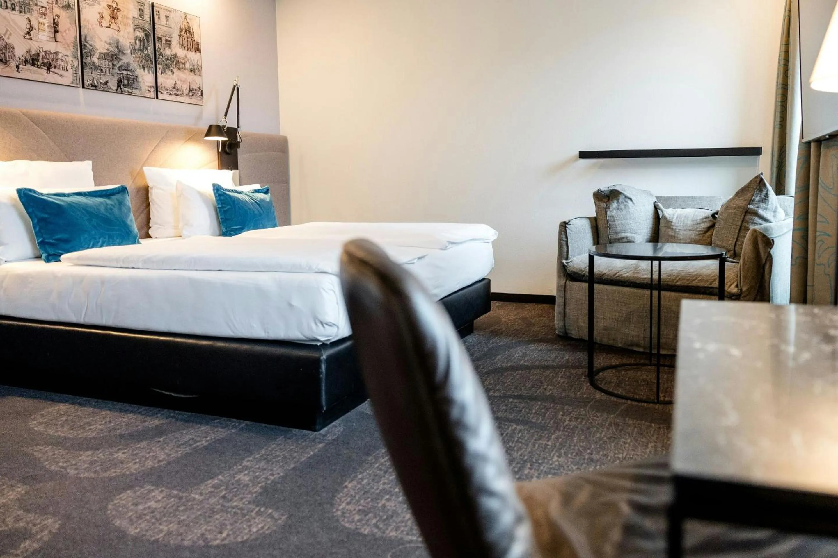 Photo of the whole room, Bed in Motel One Dresden - Palaisplatz