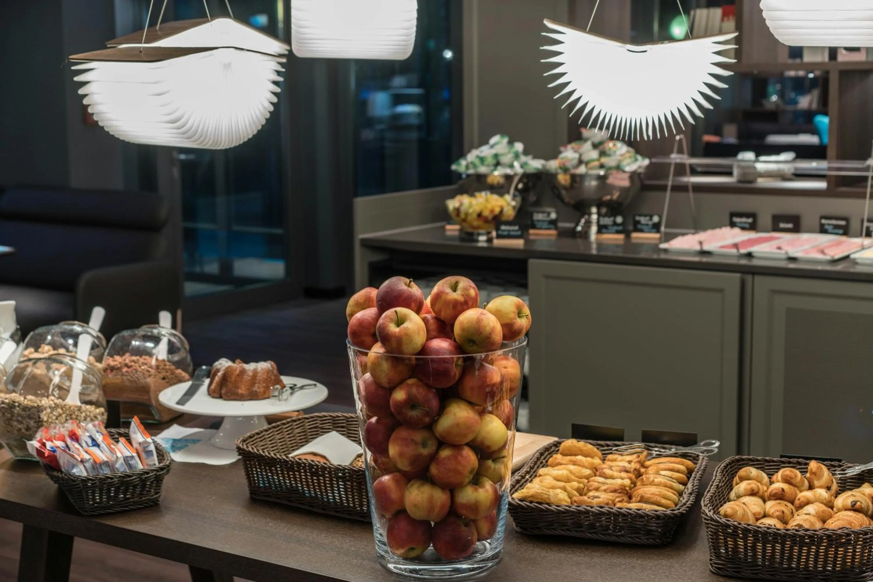 Buffet breakfast in Motel One Dresden - Palaisplatz
