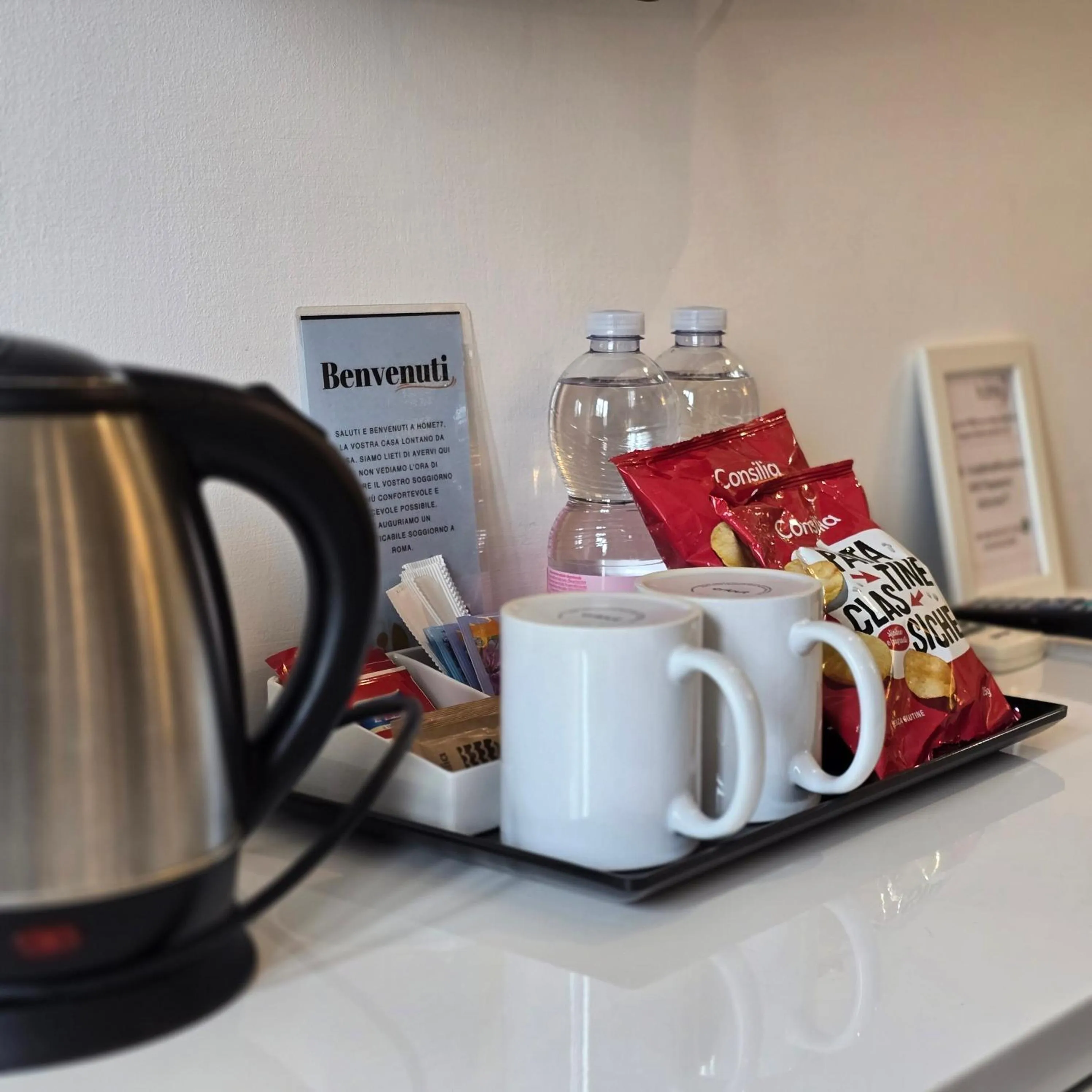 Coffee/tea facilities in B&B Home 77