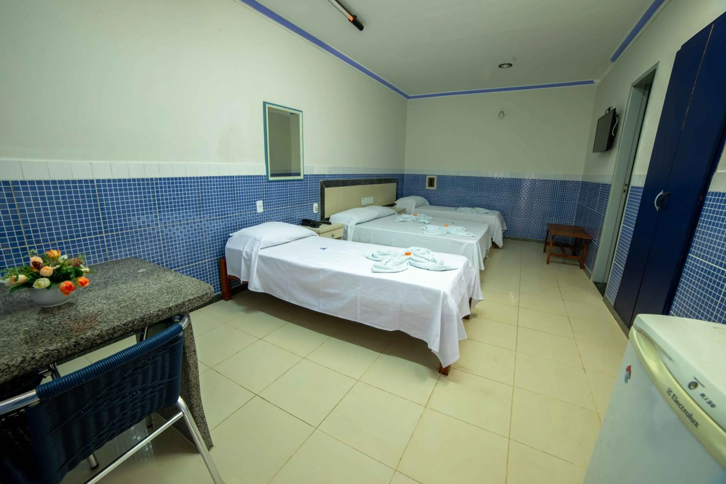 Photo of the whole room, Bed in Hotel Pousada do Farol