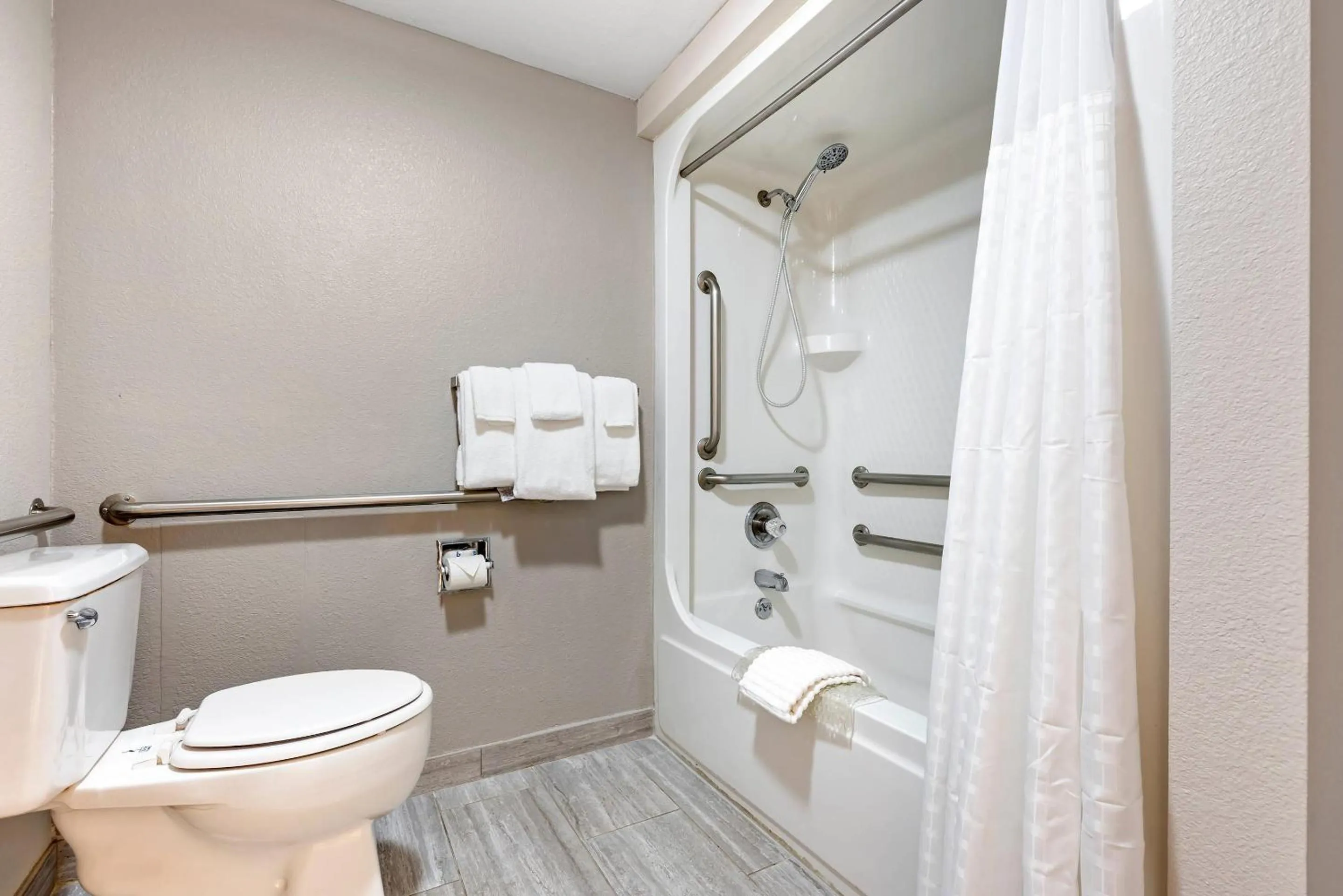 Bedroom in The Bradford Hotel, an Ascend Collection Hotel