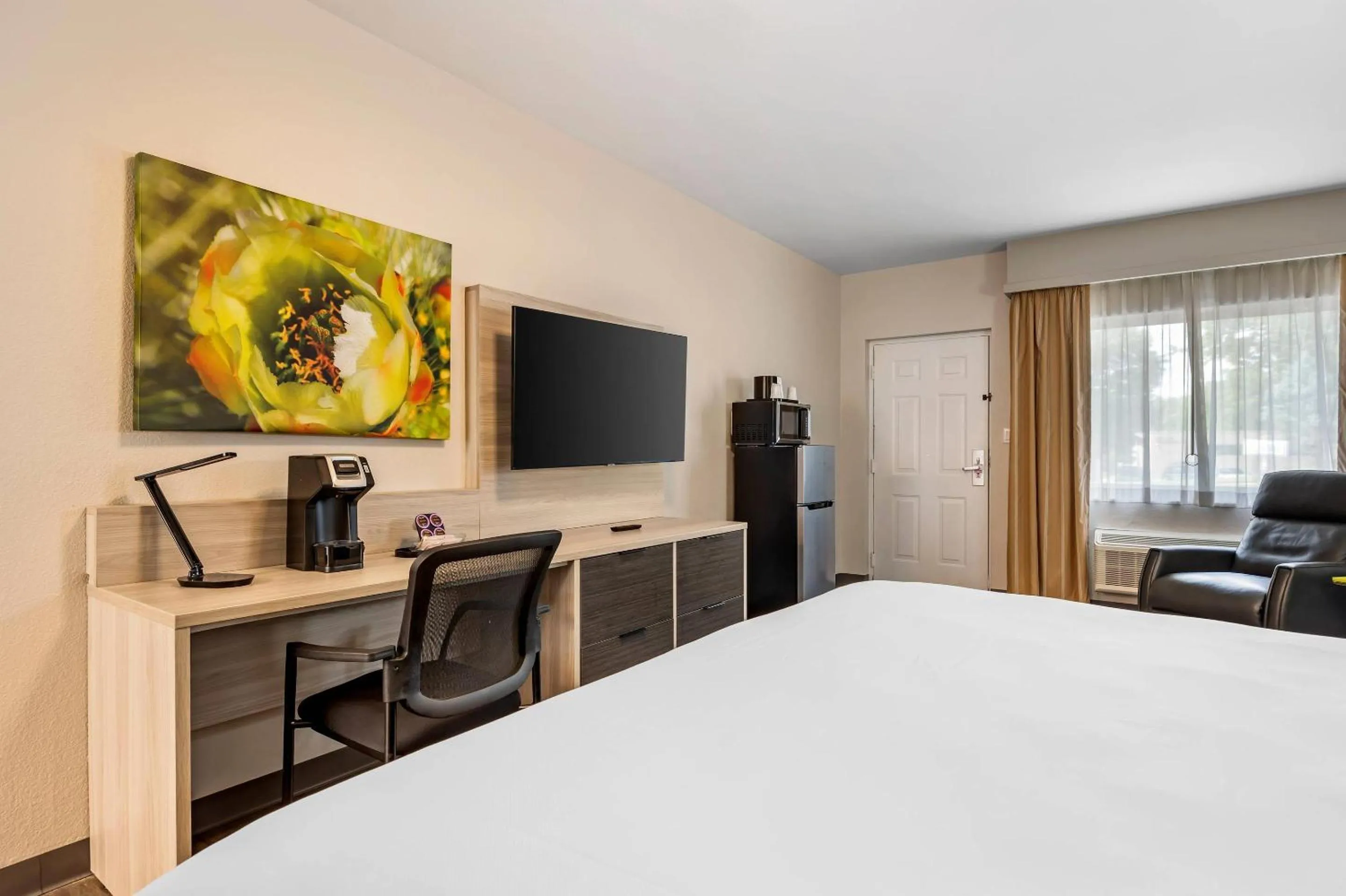 Bedroom, Bed in The Bradford Hotel, an Ascend Collection Hotel