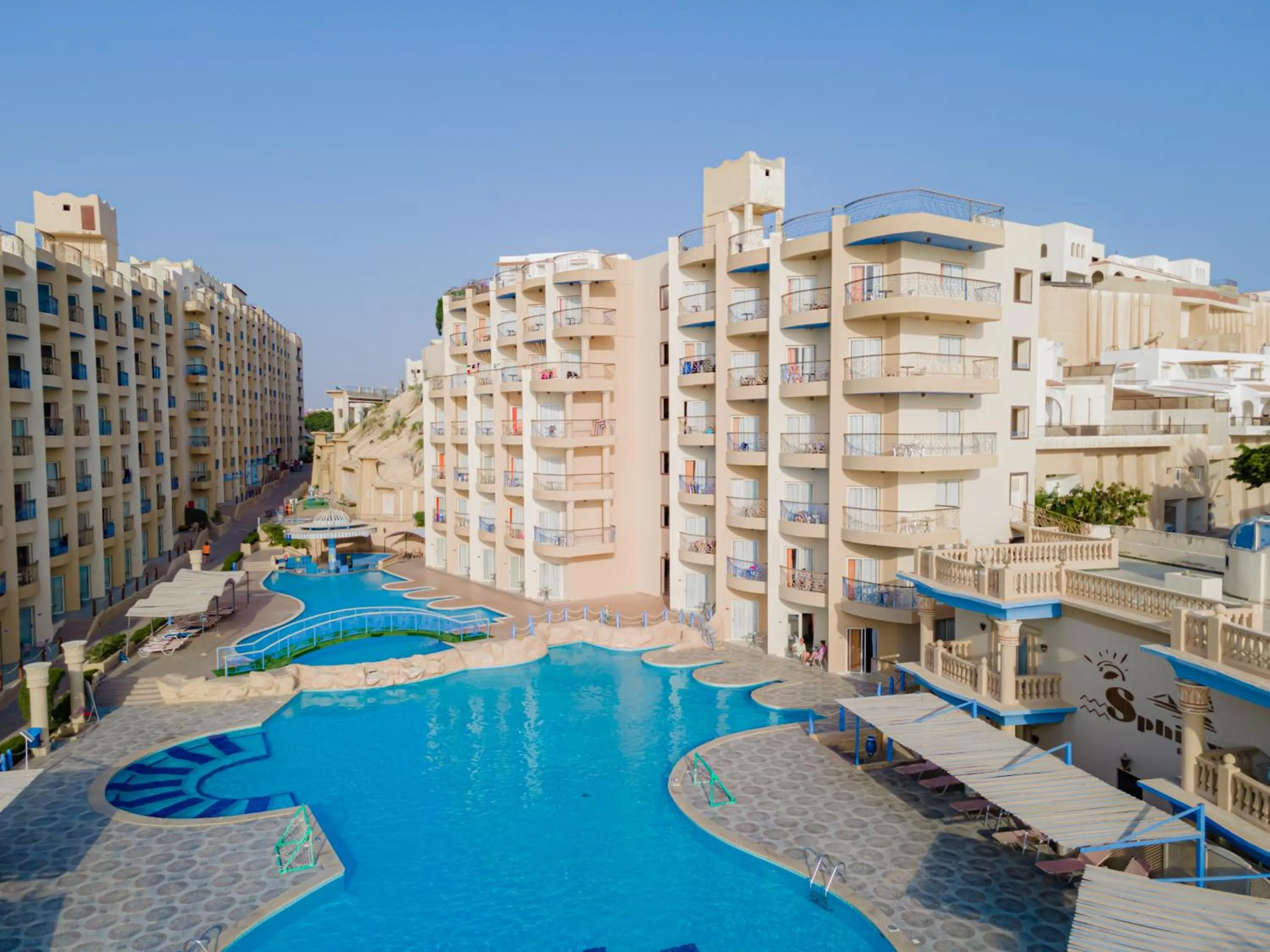 Sphinx Aqua Park Beach Resort