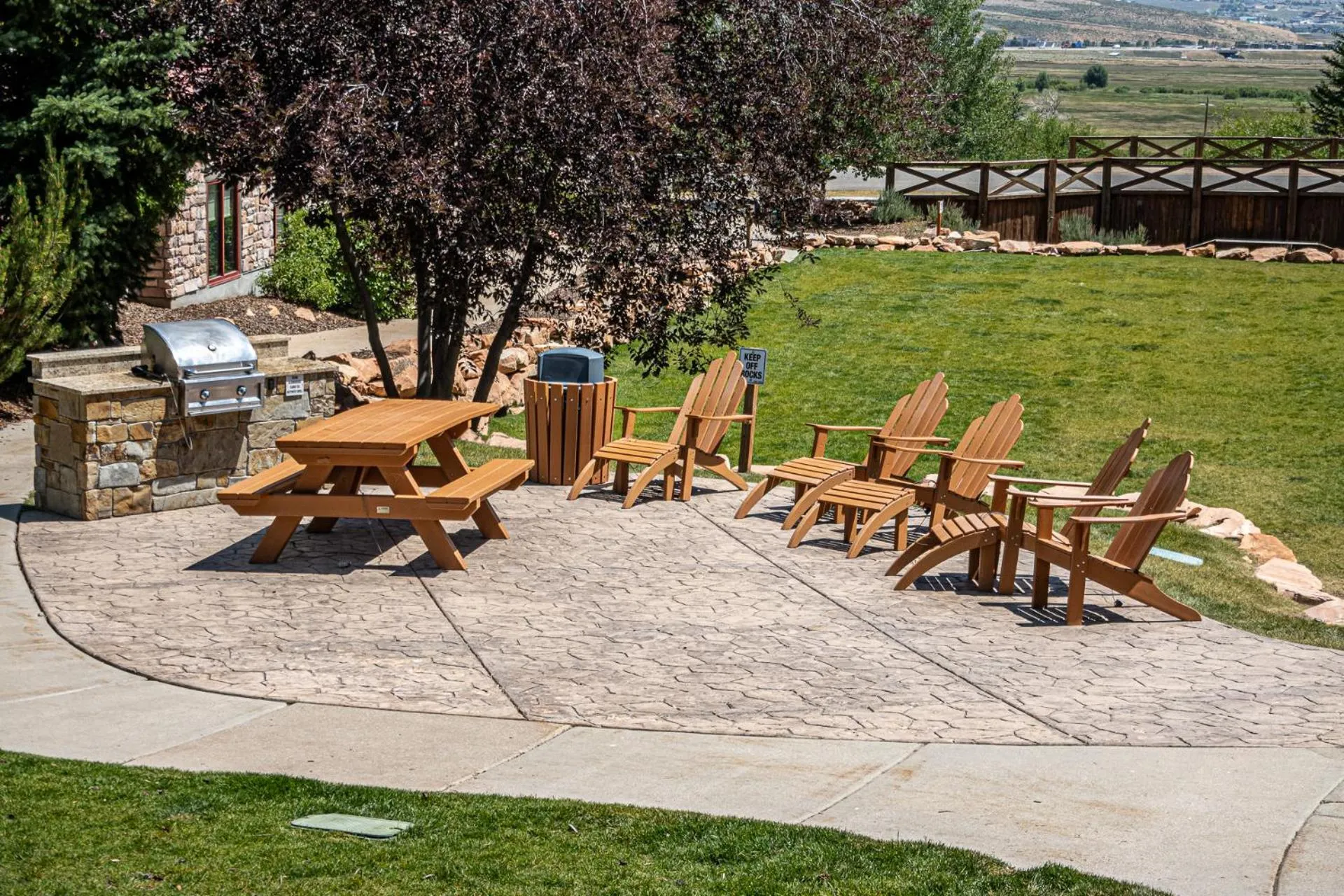 BBQ facilities in Bear Hollow Village by All Seasons Resort Lodging