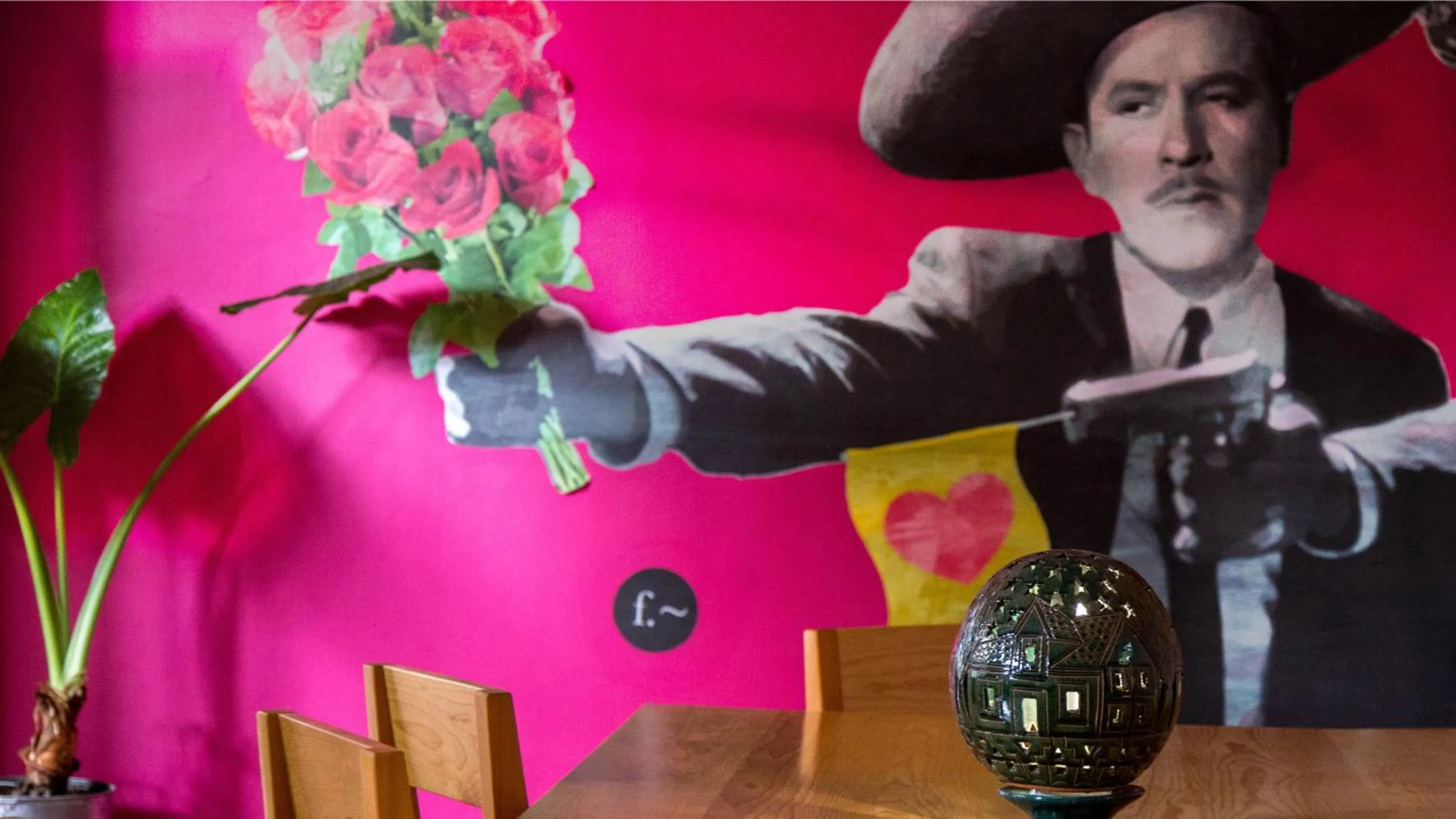 Business facilities in Agrado Guest House