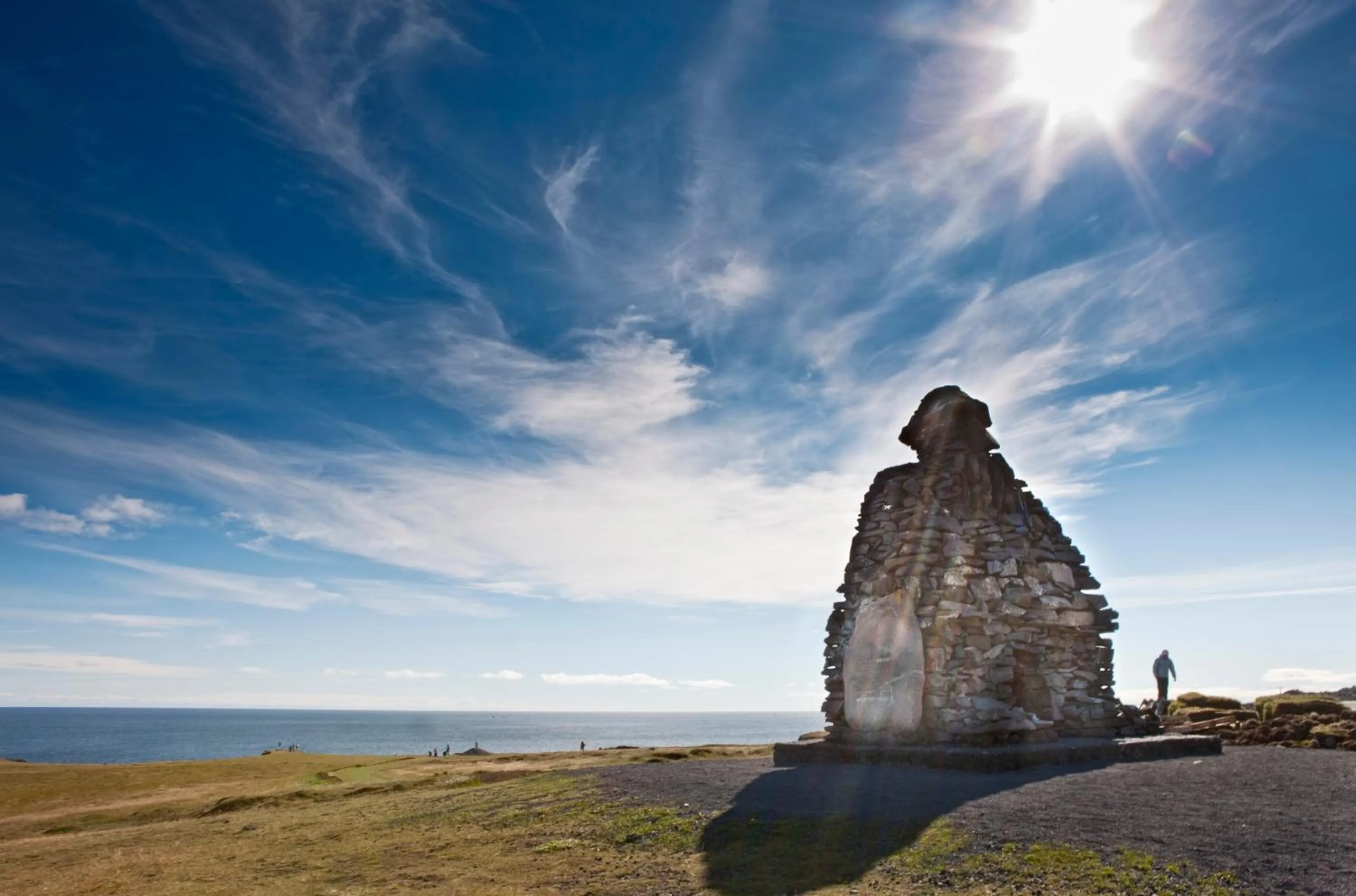Area and facilities in Fosshotel Hellnar