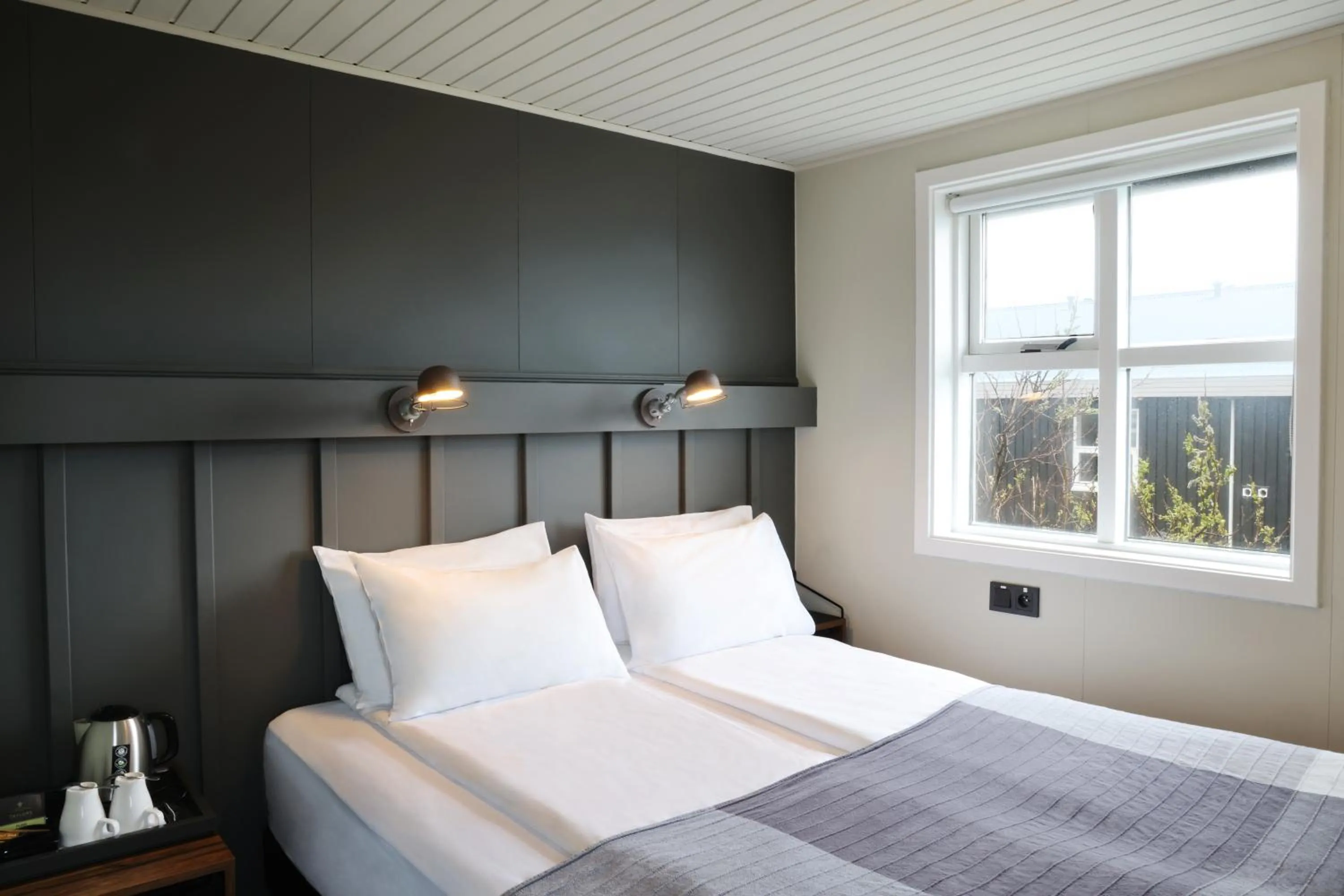 Bed in Fosshotel Hellnar