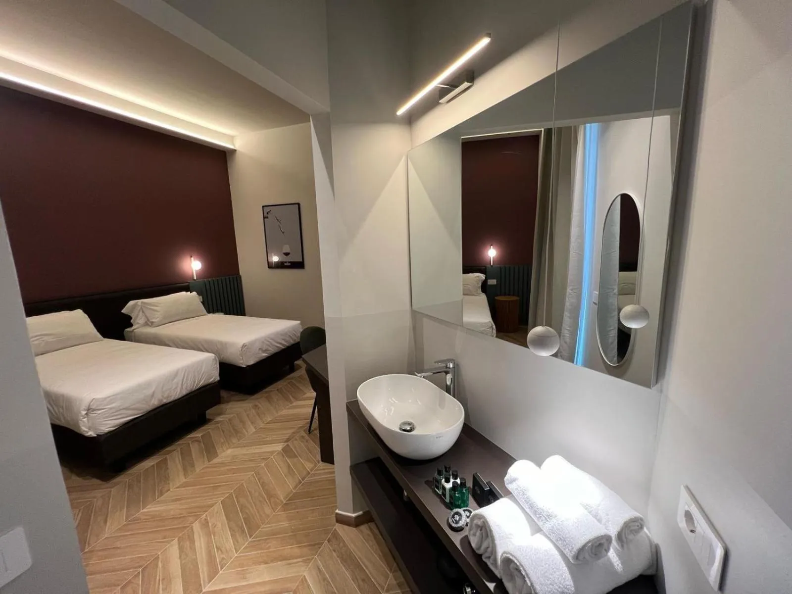 Bed in Hotel RossoVino Milano