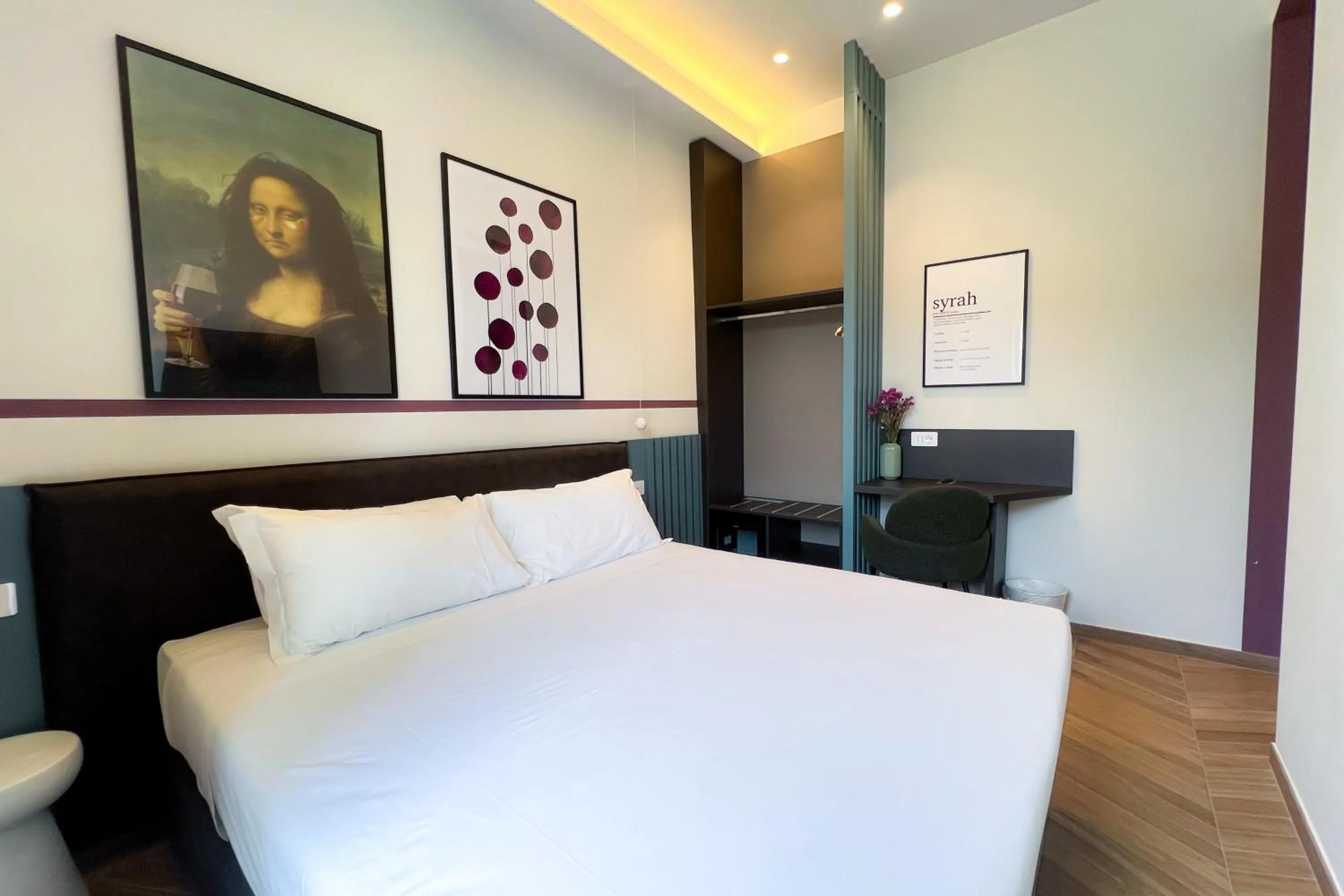 Bed in Hotel RossoVino Milano
