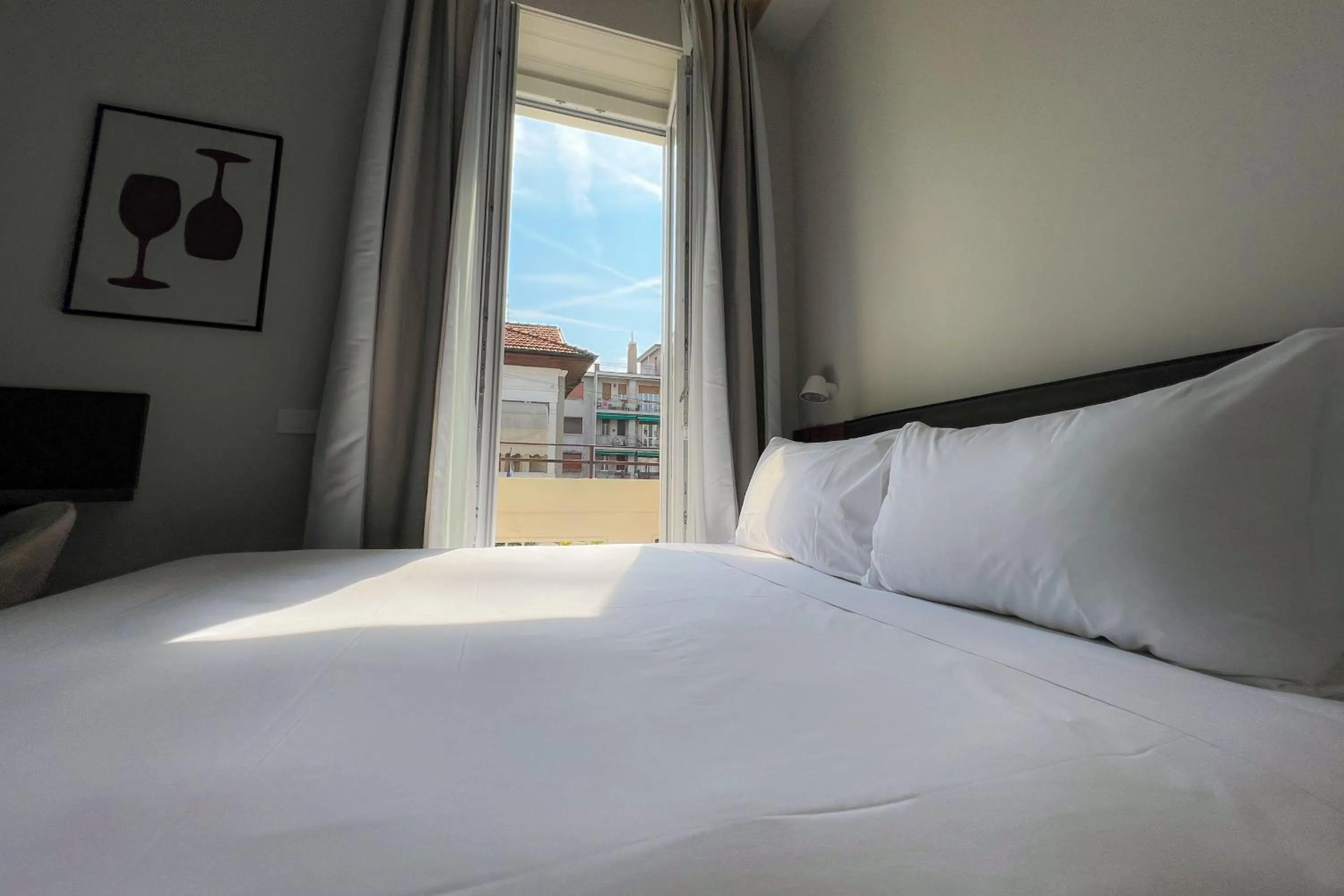 Bed in Hotel RossoVino Milano